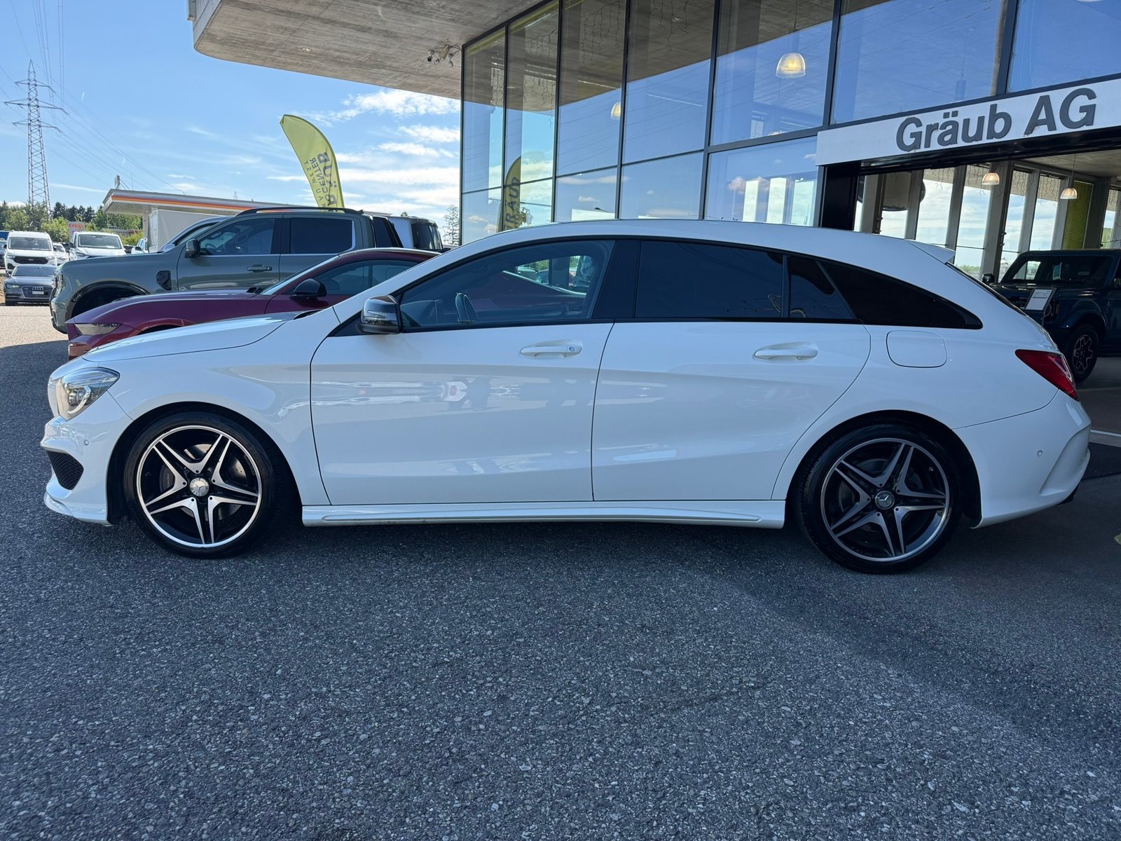 MERCEDES-BENZ CLA Shooting Brake 250 AMG Line 7G-DCT 4Matic, Petrol, Second hand / Used, Automatic - 4