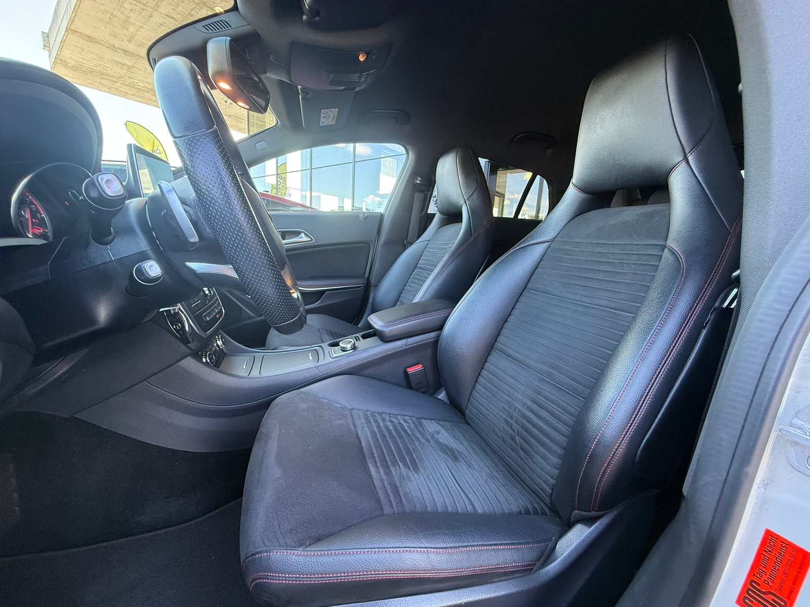 MERCEDES-BENZ CLA Shooting Brake 250 AMG Line 7G-DCT 4Matic, Petrol, Second hand / Used, Automatic - 7