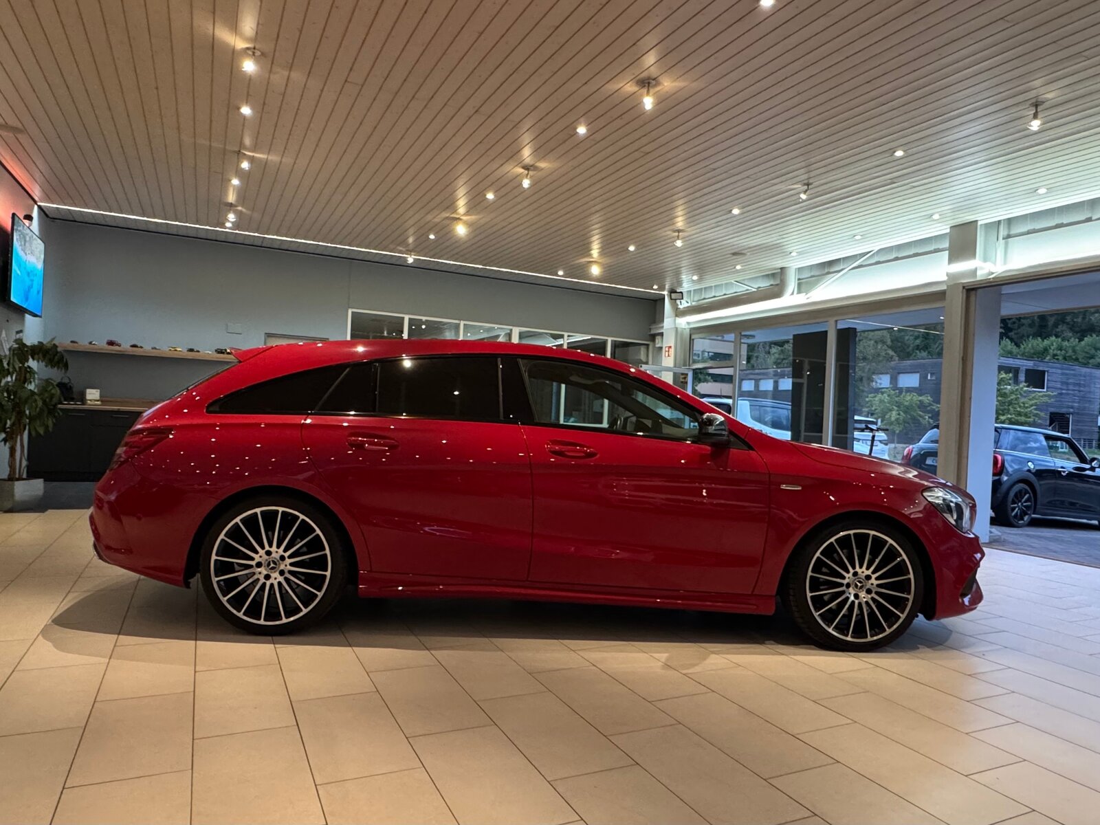 MERCEDES-BENZ CLA Shooting Brake 250 Sport 4Matic 7G-DCT, Essence, Occasion / Utilisé, Automatique - 7