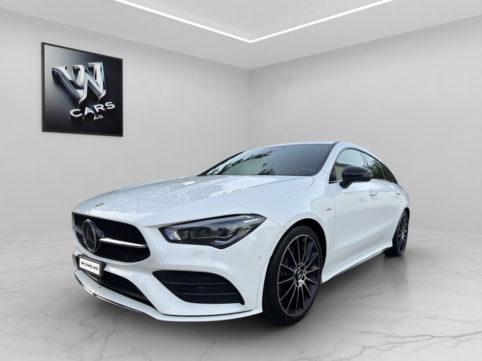 MERCEDES-BENZ CLA Shooting Brake 250 4Matic 7G-DCT * Swiss S