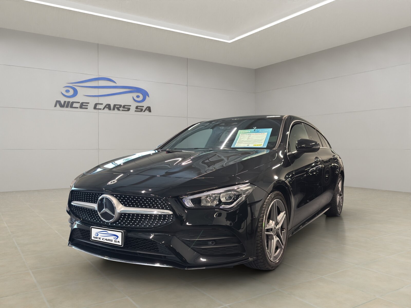 MERCEDES-BENZ CLA Shooting Brake 250 4Matic 7G-DCT AMG Line