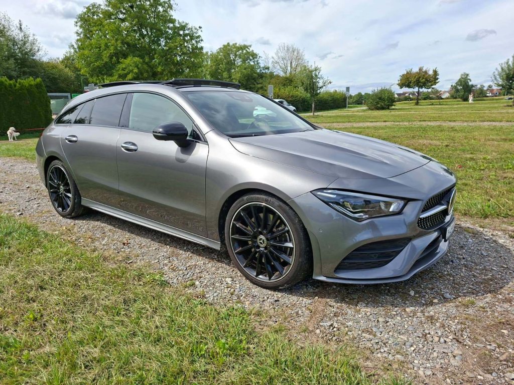 MERCEDES-BENZ CLA 250 AMG Line 4matic