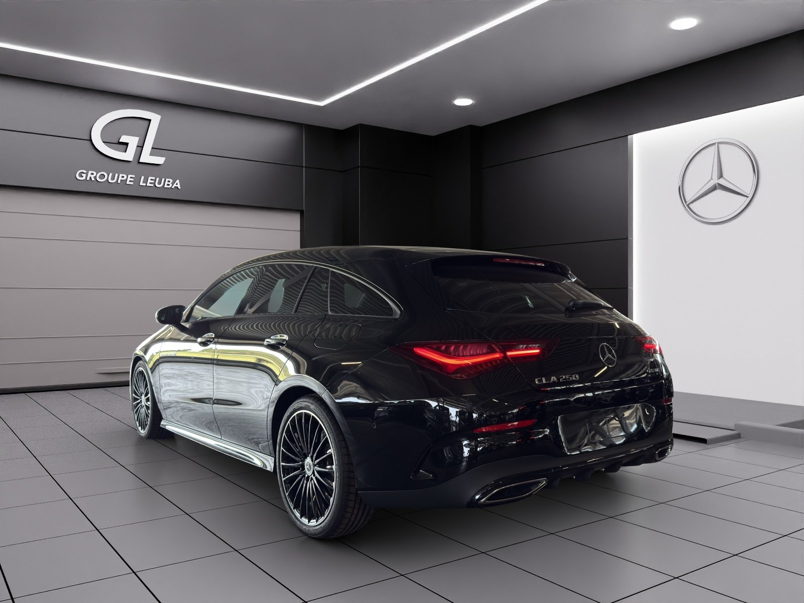 MERCEDES-BENZ CLA Shooting Brake 250 4Matic 8G-DCT, Mild-Hybrid Petrol/Electric, Ex-demonstrator, Automatic - 4