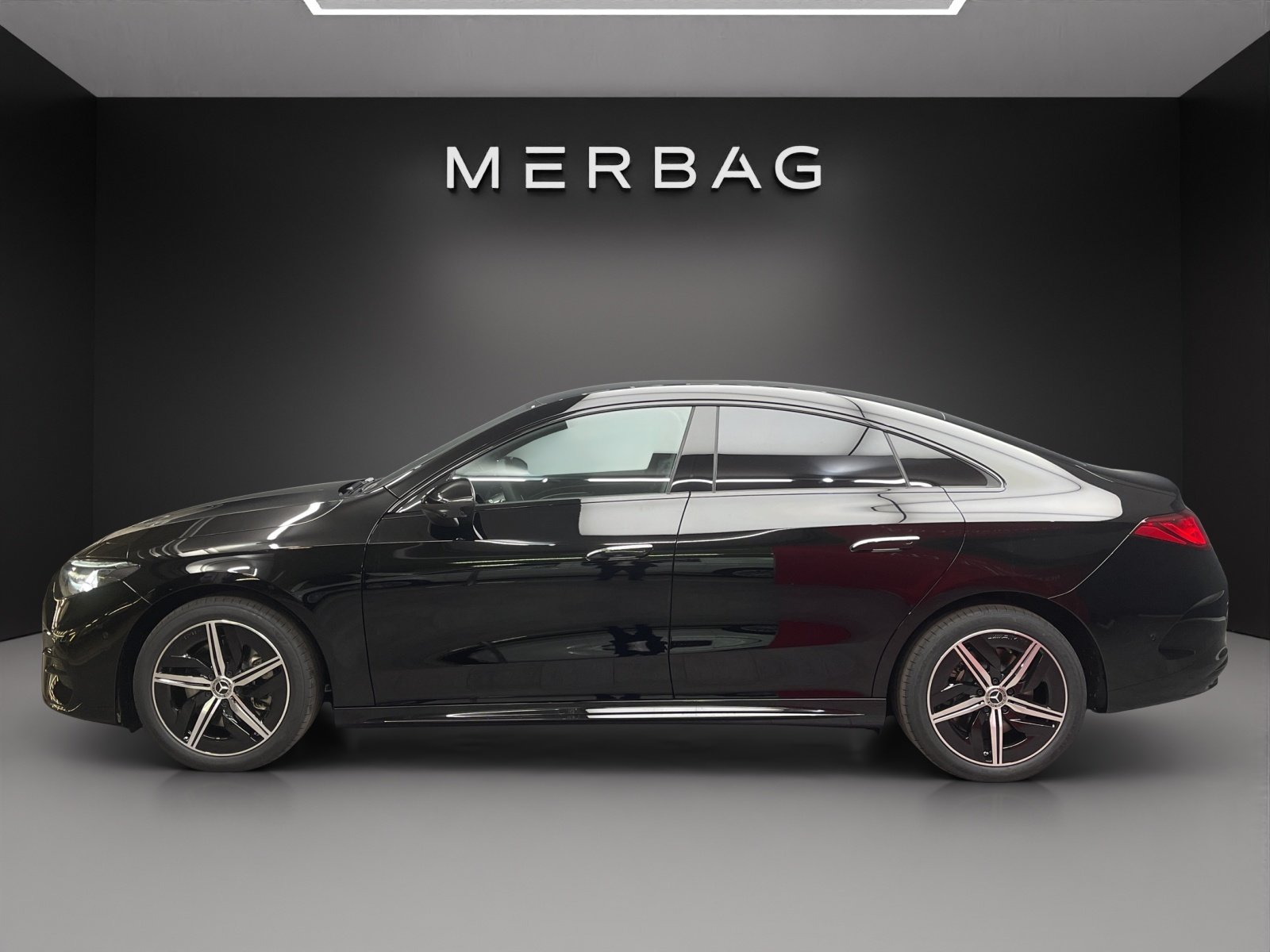 MERCEDES-BENZ CLA 250+ with EQ Technology, Elettrica, Auto nuove, Automatico - 3