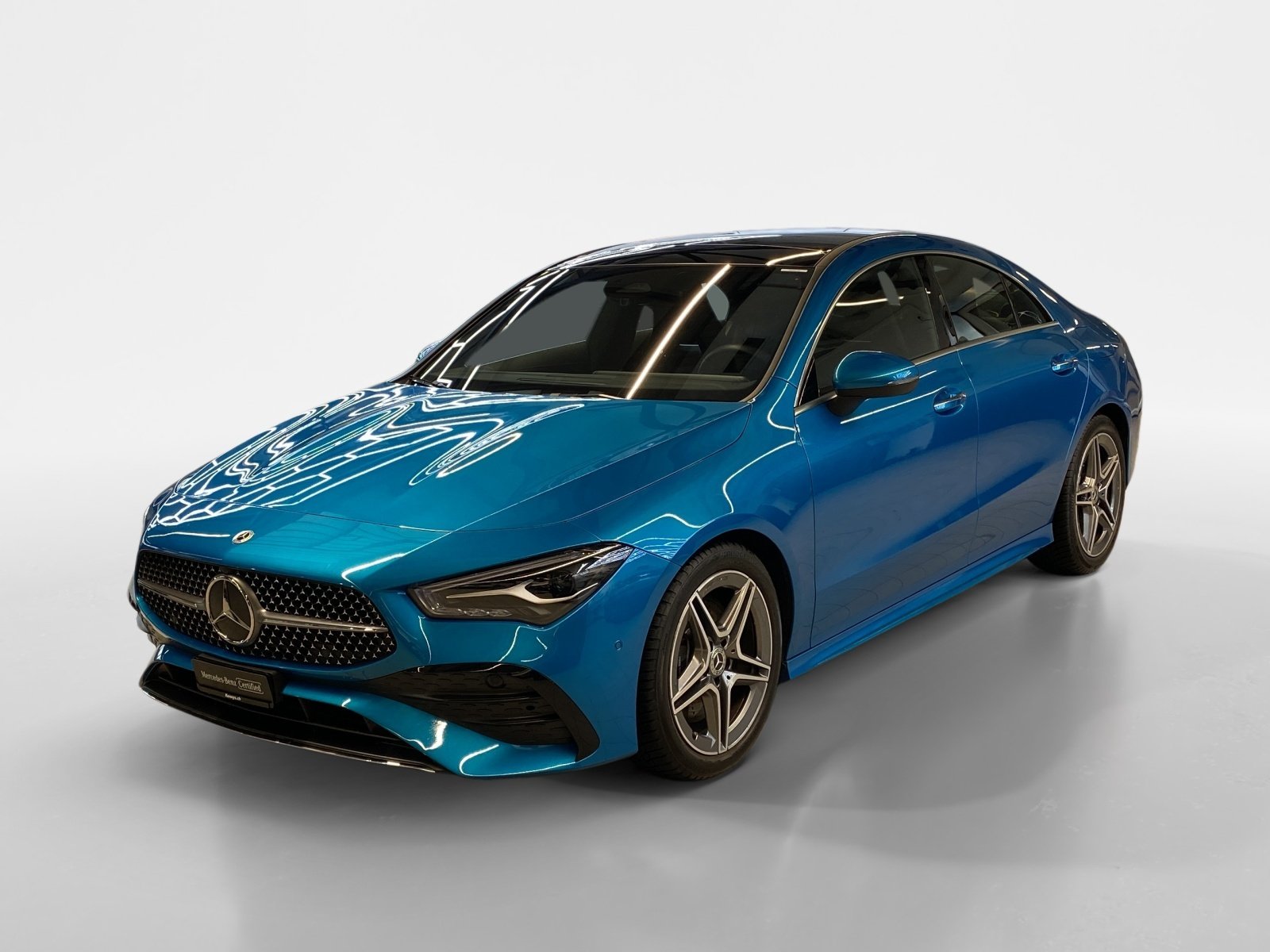 MERCEDES-BENZ CLA 250 AMG Line 4MATIC