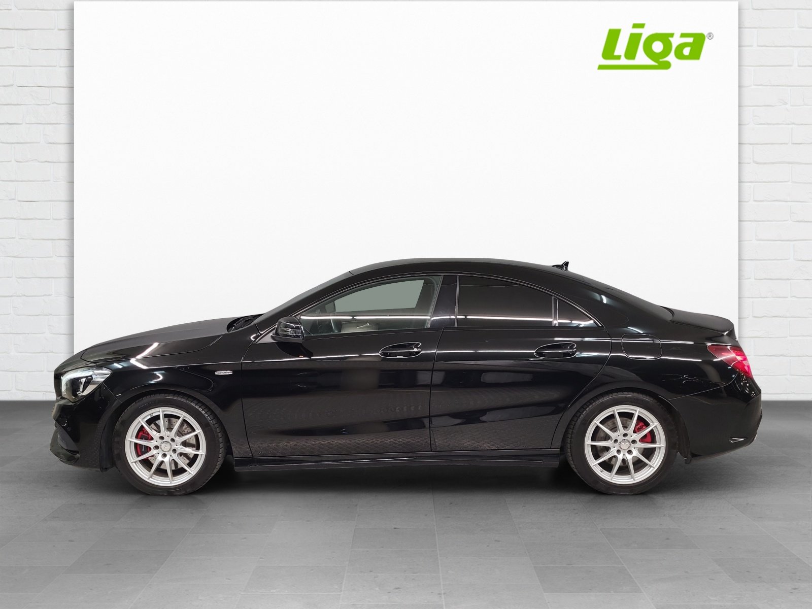 MERCEDES-BENZ CLA 250 Sport 4Matic
