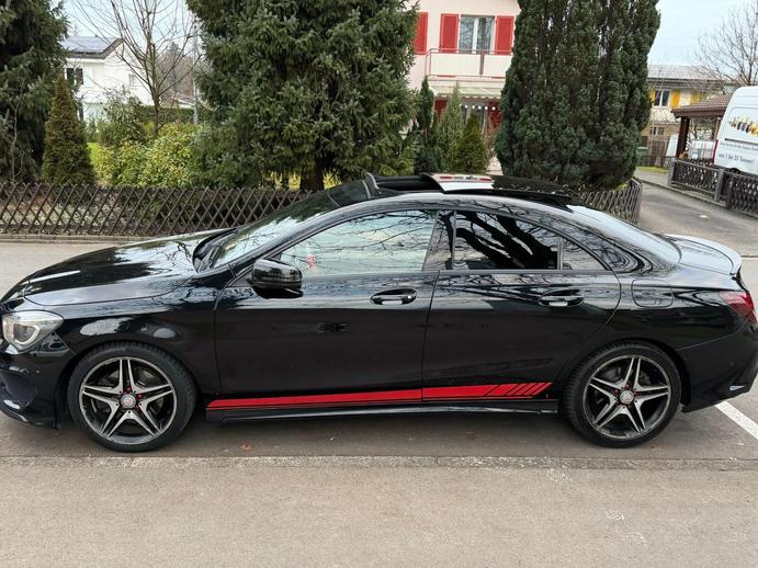 MERCEDES-BENZ CLA-Klasse C117 CLA 250 AMG Line, Essence, Occasion / Utilisé, Automatique