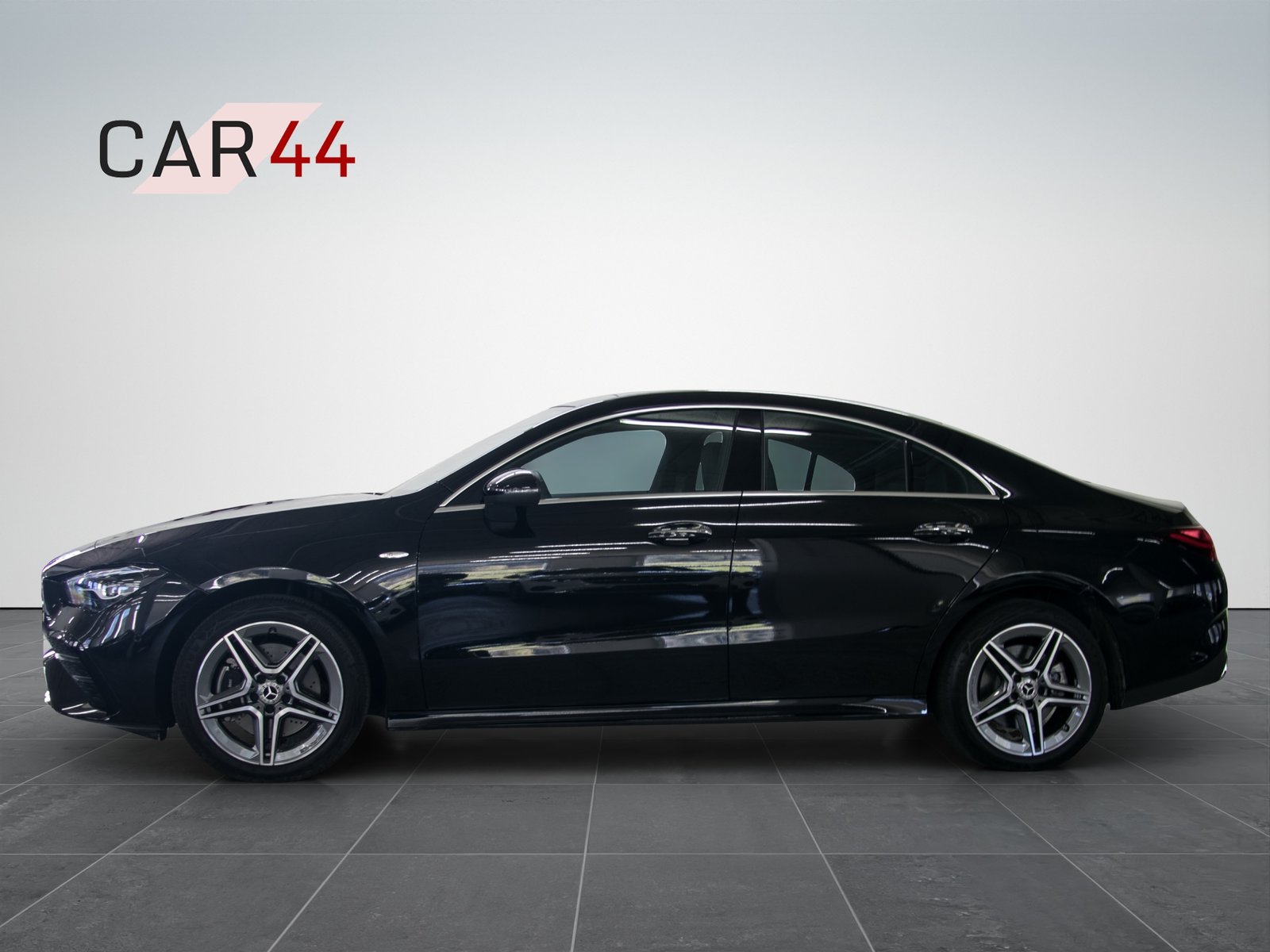 MERCEDES-BENZ CLA 250 e 8G-DCT, Plug-in-Hybrid Petrol/Electric, Second hand / Used, Automatic - 2