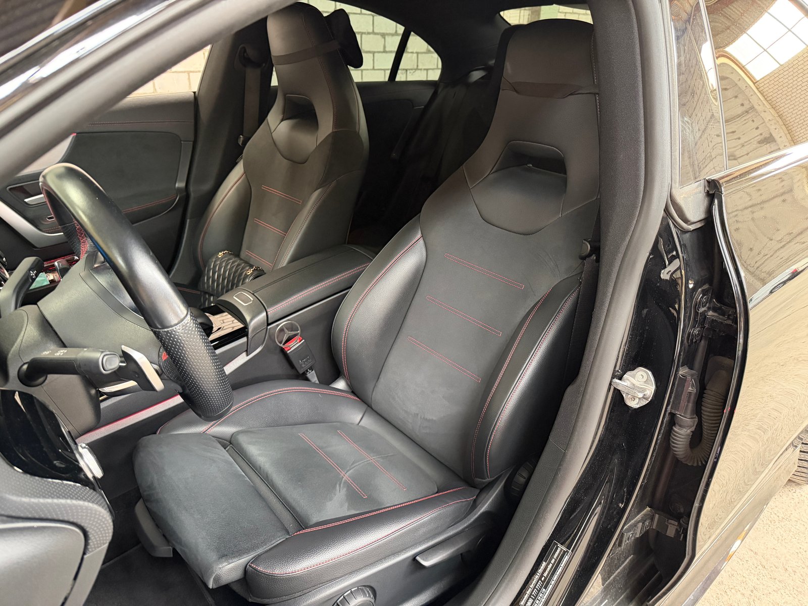 MERCEDES-BENZ CLA 250 e AMG Line, Plug-in-Hybrid Petrol/Electric, Second hand / Used, Automatic - 5