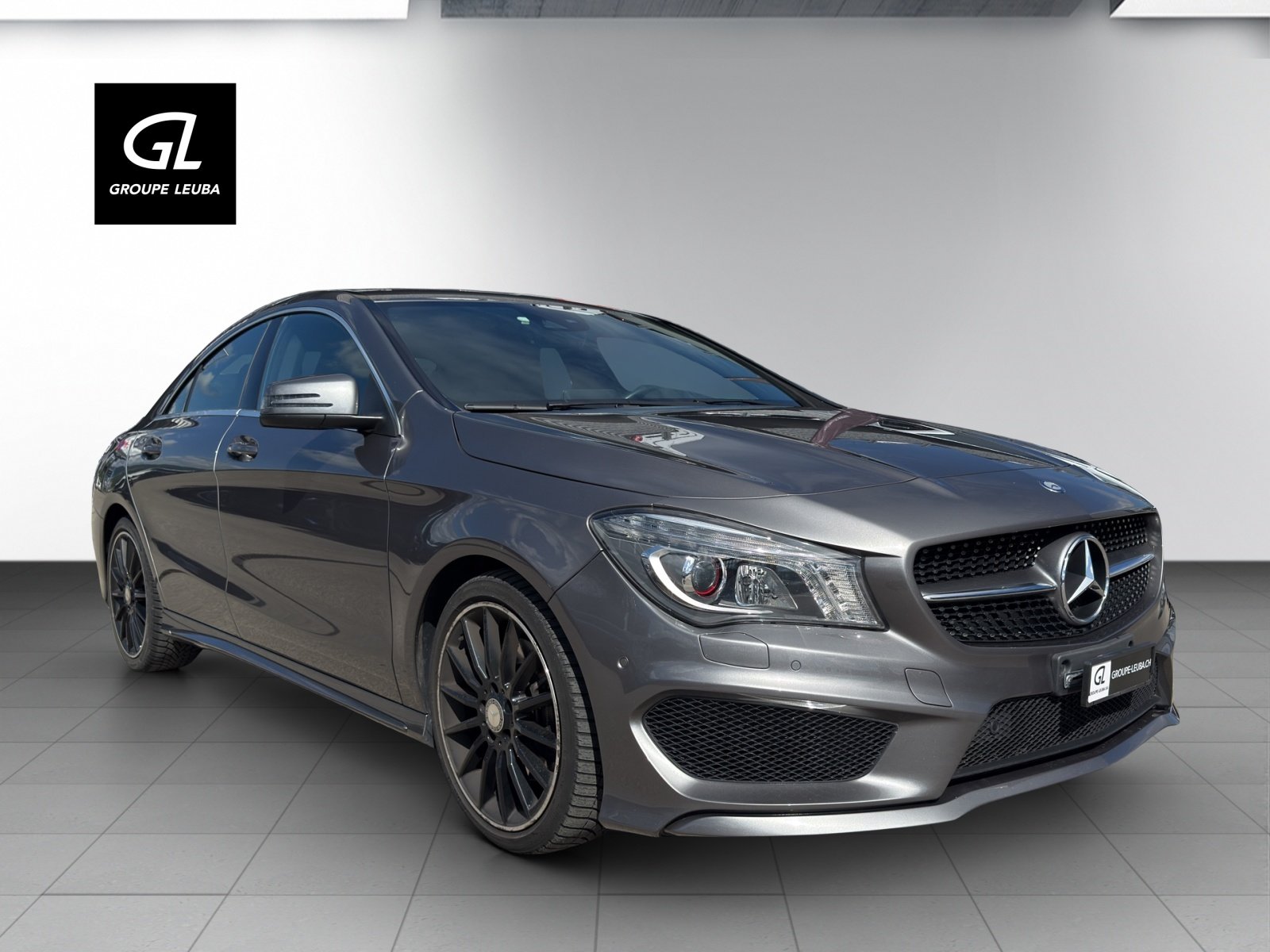 MERCEDES-BENZ CLA 250 AMG Line 4Matic