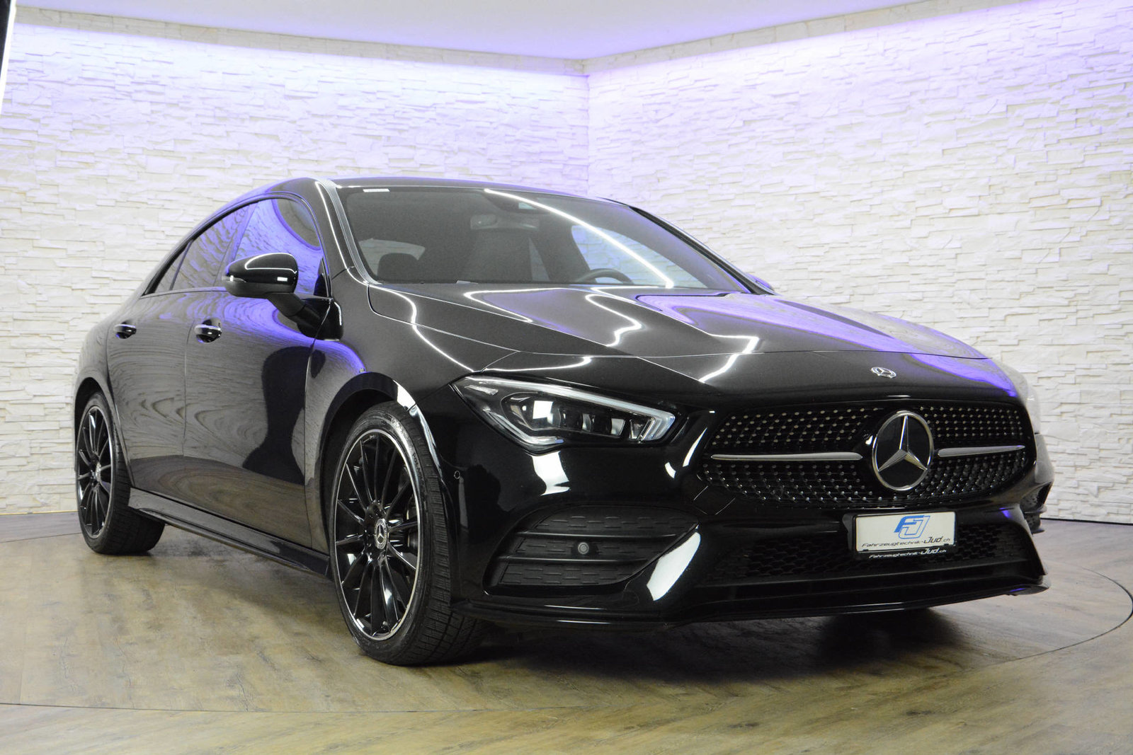 MERCEDES-BENZ CLA 250 Swiss Star AMG Line 4matic, Petrol, Second hand / Used, Automatic - 2