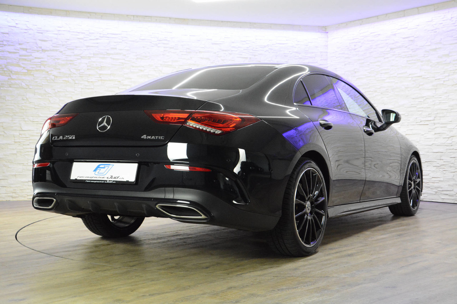 MERCEDES-BENZ CLA 250 Swiss Star AMG Line 4matic, Petrol, Second hand / Used, Automatic - 5