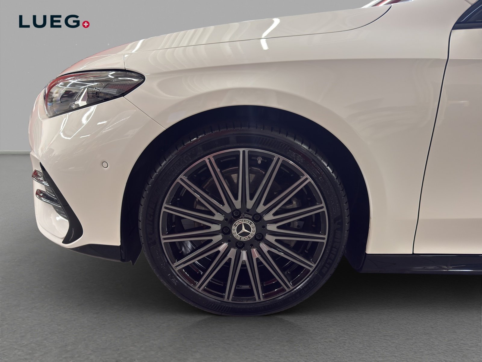 MERCEDES-BENZ CLA 250+ 85 kWh - EQ - AMG / DISTRONIC / Rück, Électrique, Occasion / Utilisé, Automatique - 7