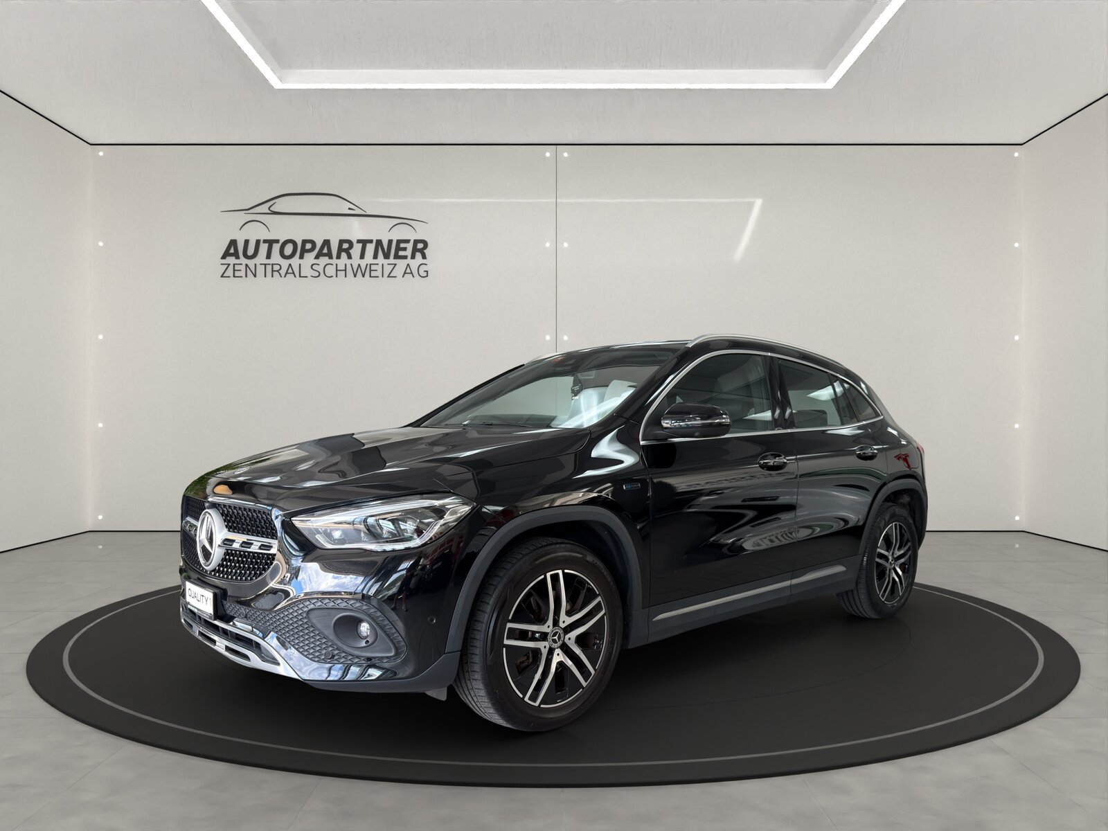 MERCEDES-BENZ CLA 250 e Style 8G-DCT, Plug-in-Hybrid Petrol/Electric, Second hand / Used, Automatic - 2