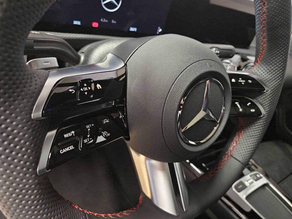 MERCEDES-BENZ CLA 250 4Matic AMG Line, Mild-Hybrid Benzin/Elektro, Vorführwagen, Automatik - 7
