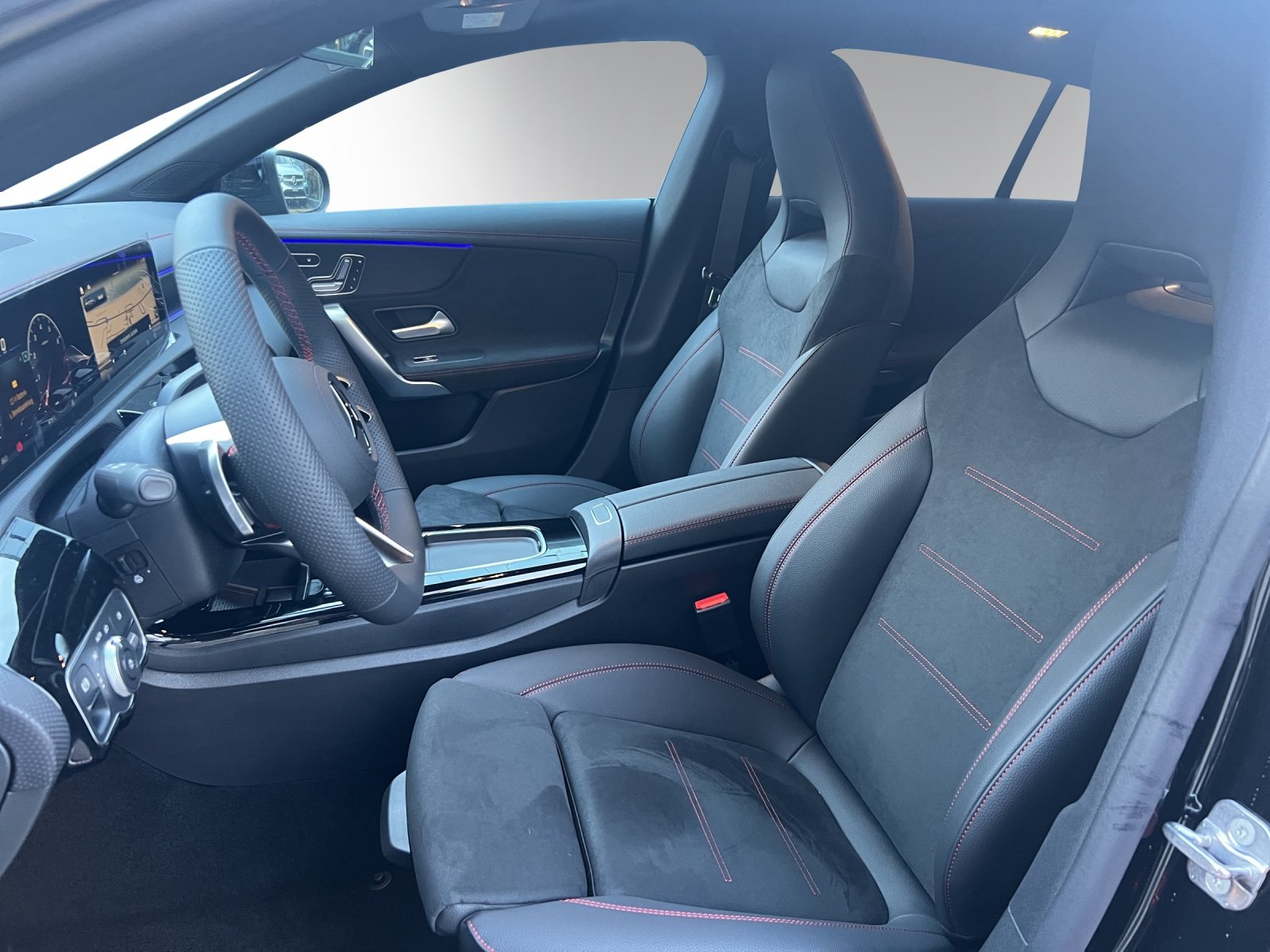 MERCEDES-BENZ CLA 250 4Matic 8G-DCT, Mild-Hybrid Petrol/Electric, Ex-demonstrator, Automatic - 7