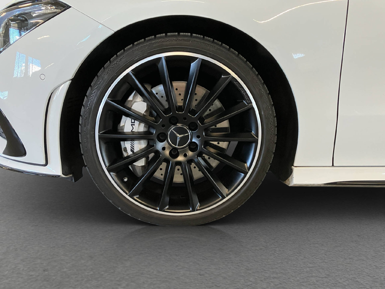 MERCEDES-BENZ CLA 35 AMG 4MATIC, Benzin, Occasion / Gebraucht, Automatik - 6
