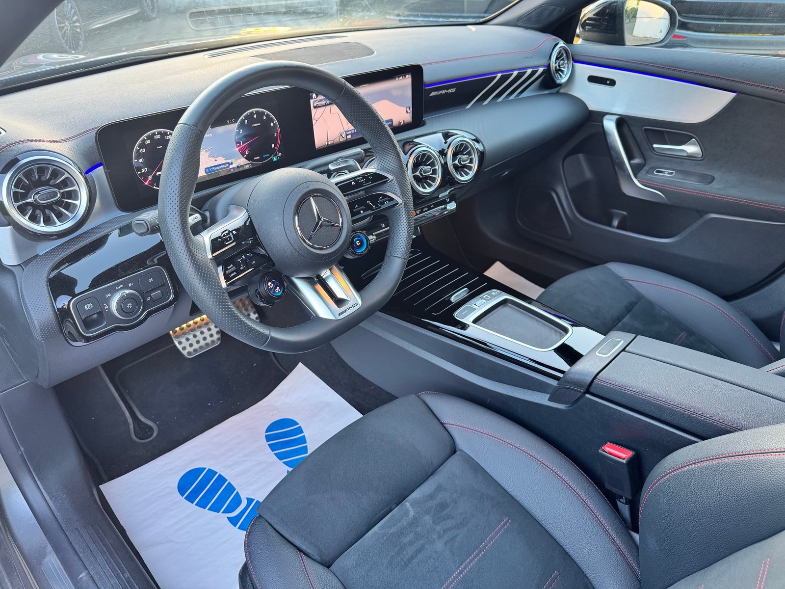 MERCEDES-BENZ CLA 35 AMG 4Matic 8G-DCT, Hybride Léger Essence/Électricité, Occasion / Utilisé, Automatique - 7