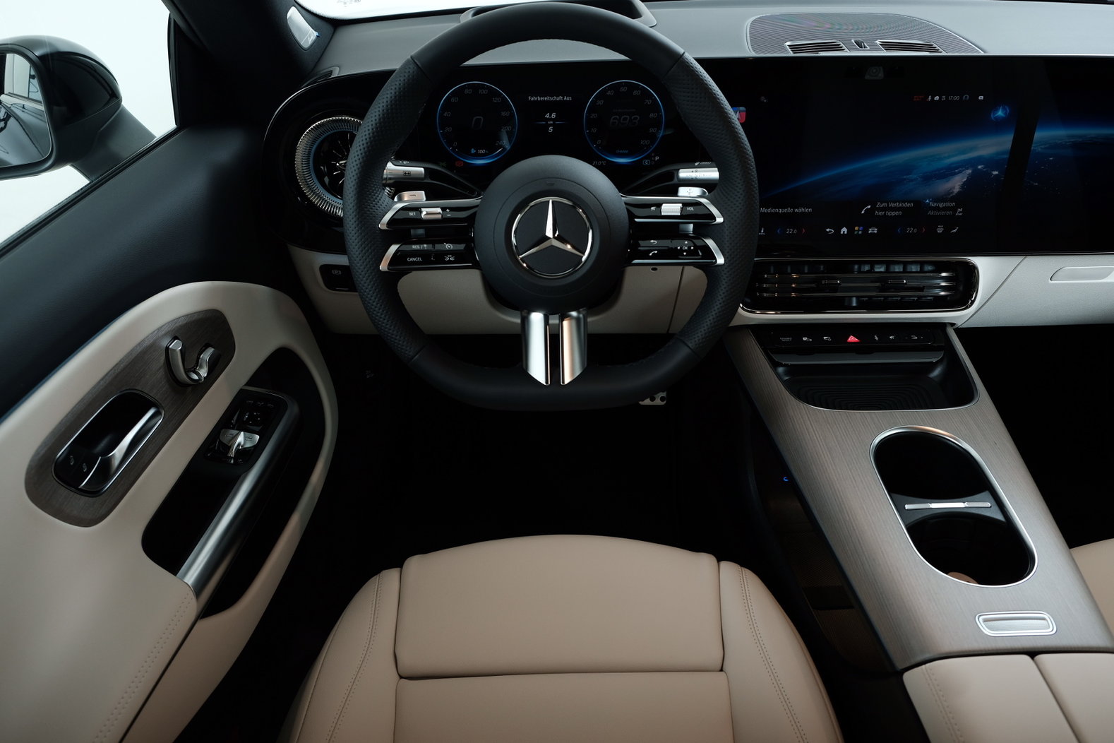 MERCEDES-BENZ CLA 350+ 85 kWh EQ, Electric, New car, Automatic - 7