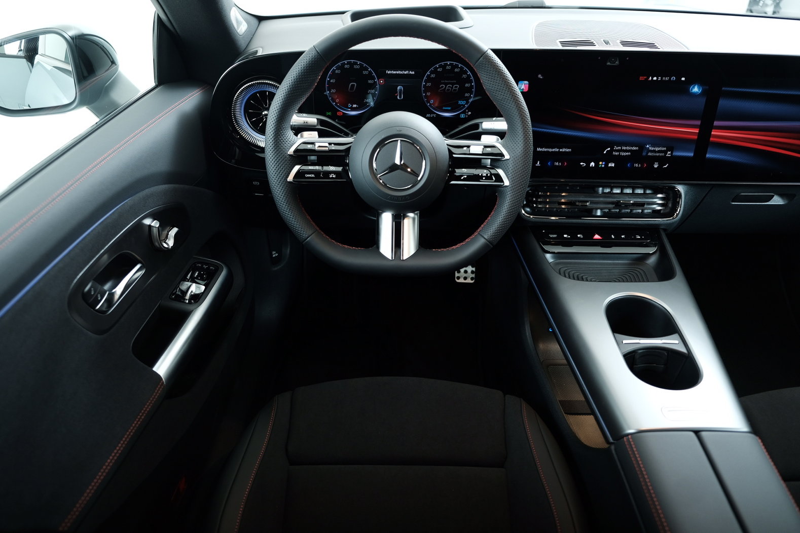 MERCEDES-BENZ CLA 350+ 85 kWh EQ, Electric, New car, Manual - 7