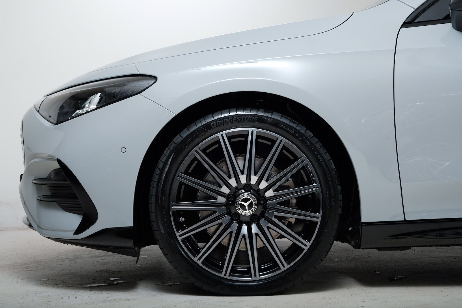MERCEDES-BENZ CLA 350 AMG Line 4matic C174, Électrique, Voiture nouvelle, Automatique - 3