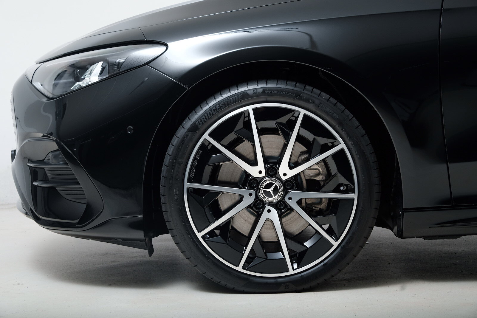 MERCEDES-BENZ CLA 350 AMG Line 4matic C174, Électrique, Voiture nouvelle, Automatique - 3