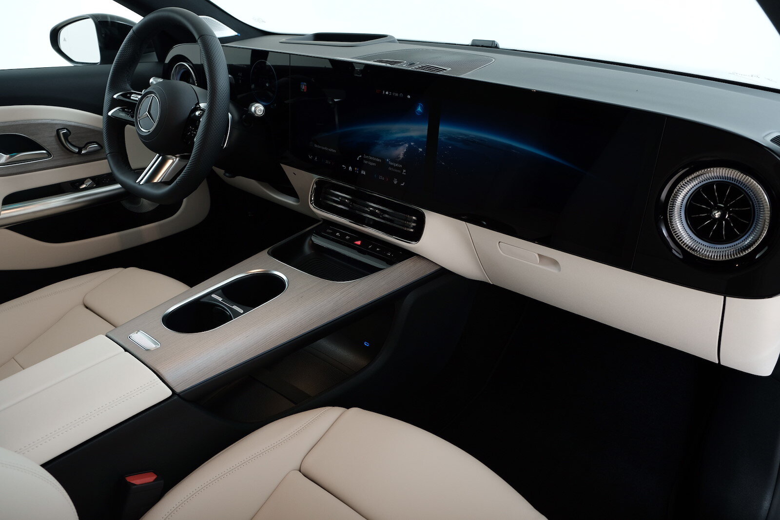 MERCEDES-BENZ CLA 350 AMG Line 4matic C174, Électrique, Voiture nouvelle, Automatique - 6