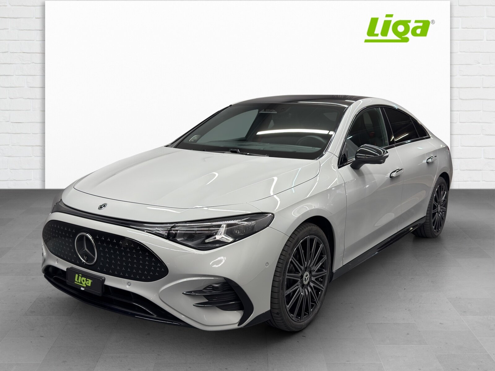MERCEDES-BENZ CLA 350 AMG Line 4Matic