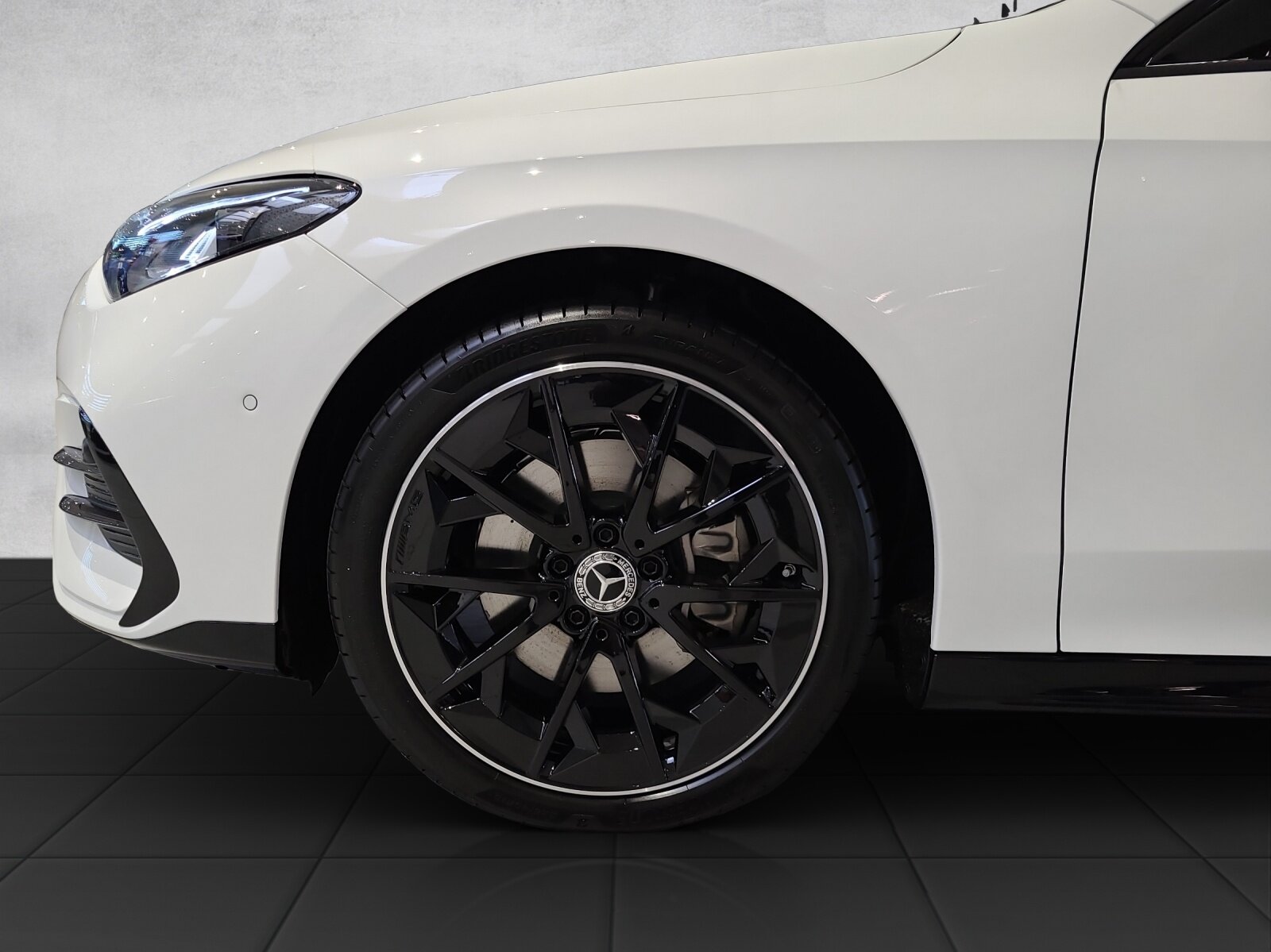 MERCEDES-BENZ CLA 350 AMG 4M EQ C174, Elektro, Vorführwagen, Automatik - 2