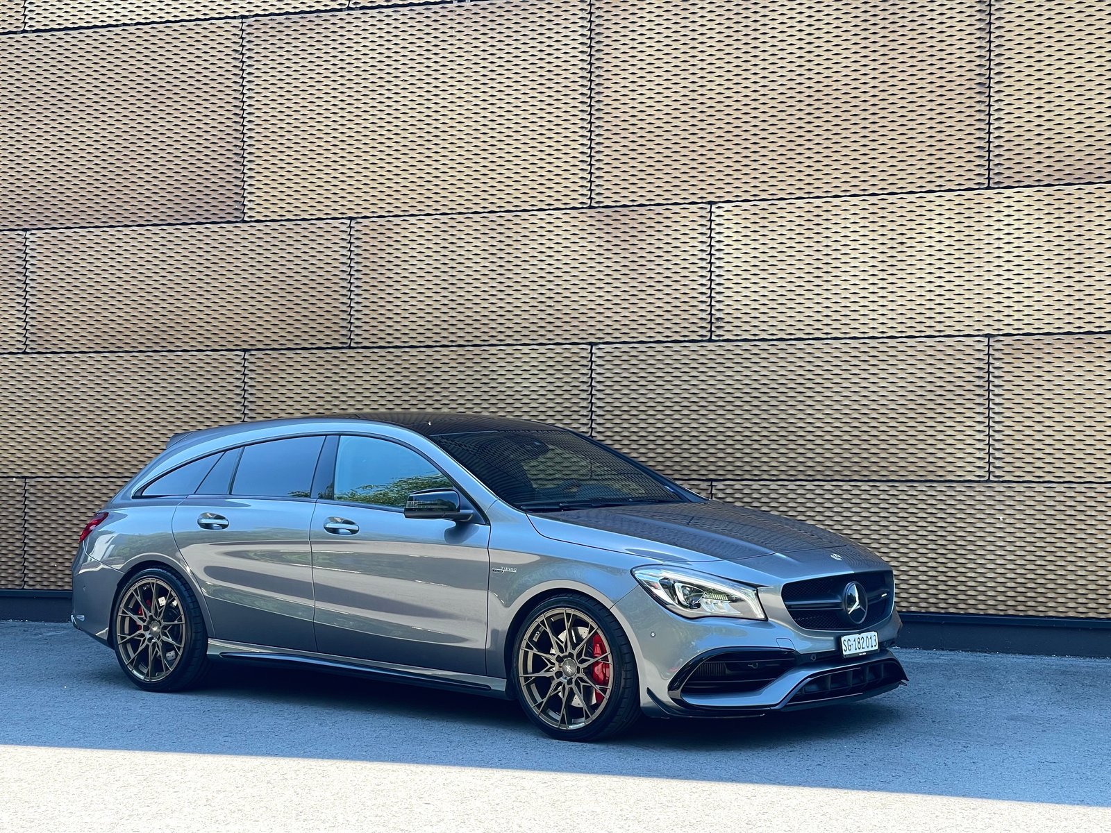 MERCEDES-BENZ CLA Shooting Brake 45 AMG 4Matic Ab MFK Service*Topausstatt
