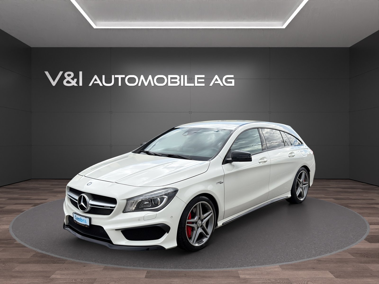 MERCEDES-BENZ CLA Shooting Brake 45 AMG 4Matic Speedshift