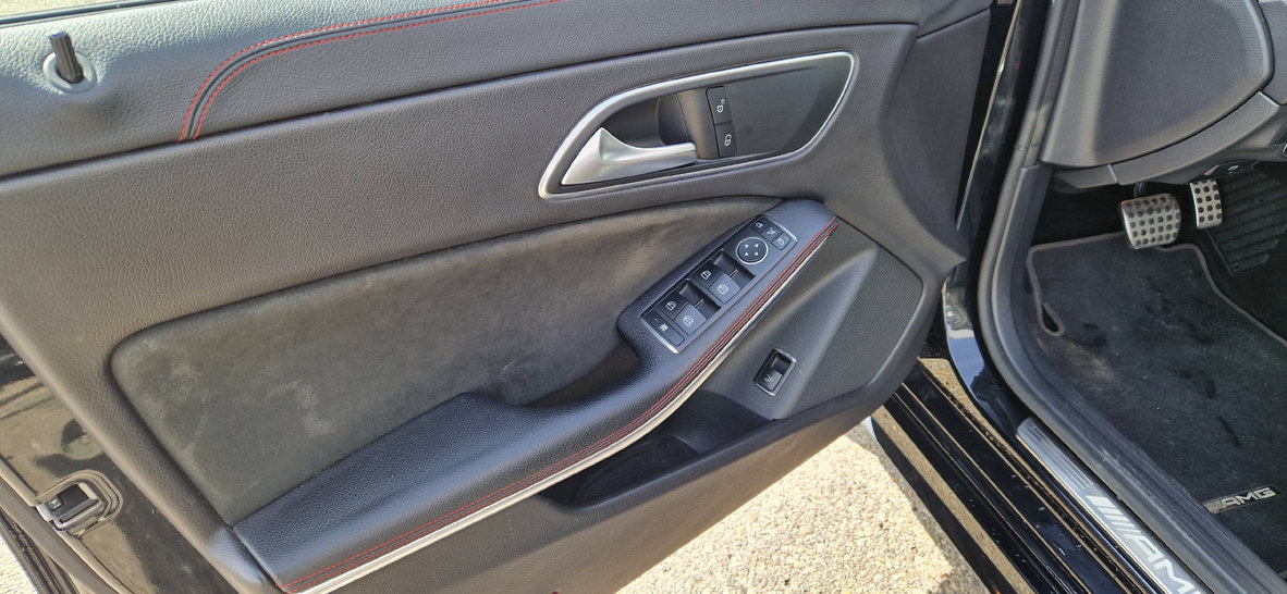 MERCEDES-BENZ CLA 45 AMG 4matic, Essence, Occasion / Utilisé, Automatique - 3