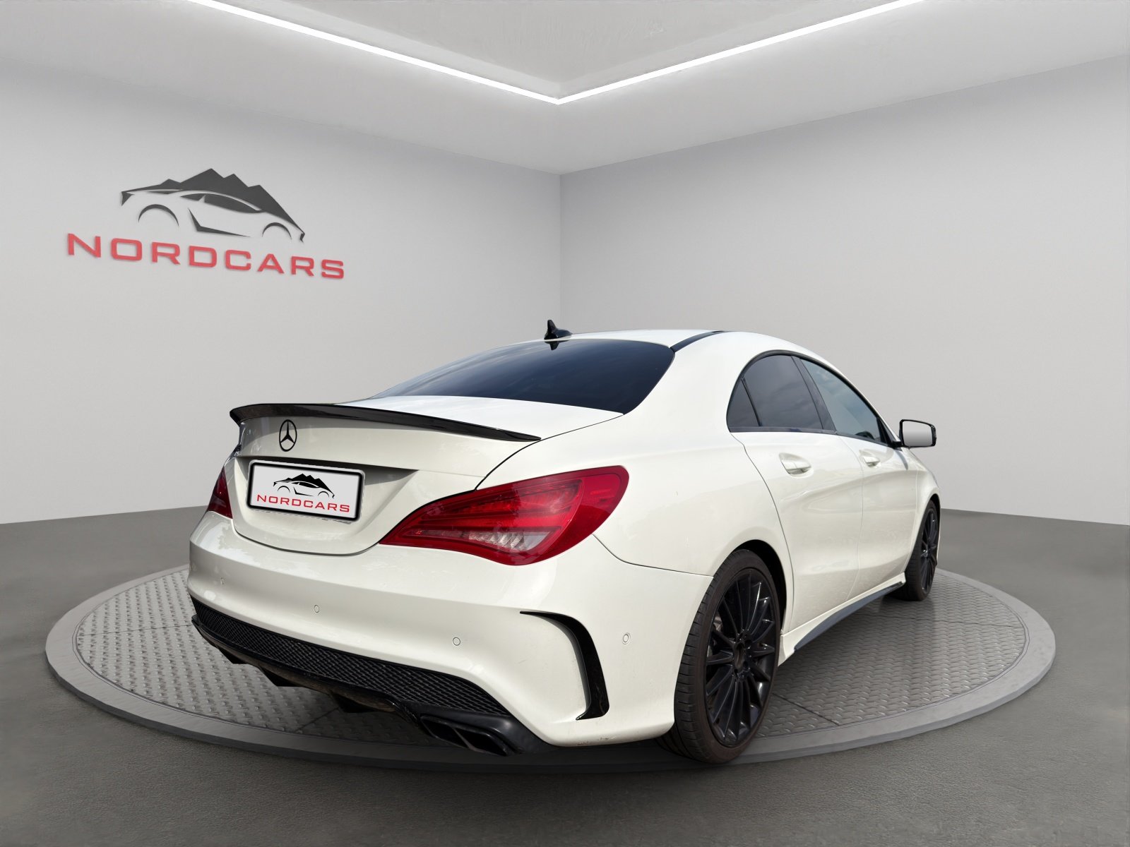MERCEDES-BENZ CLA 45 AMG 4Matic Speedshift, Essence, Occasion / Utilisé, Automatique - 5