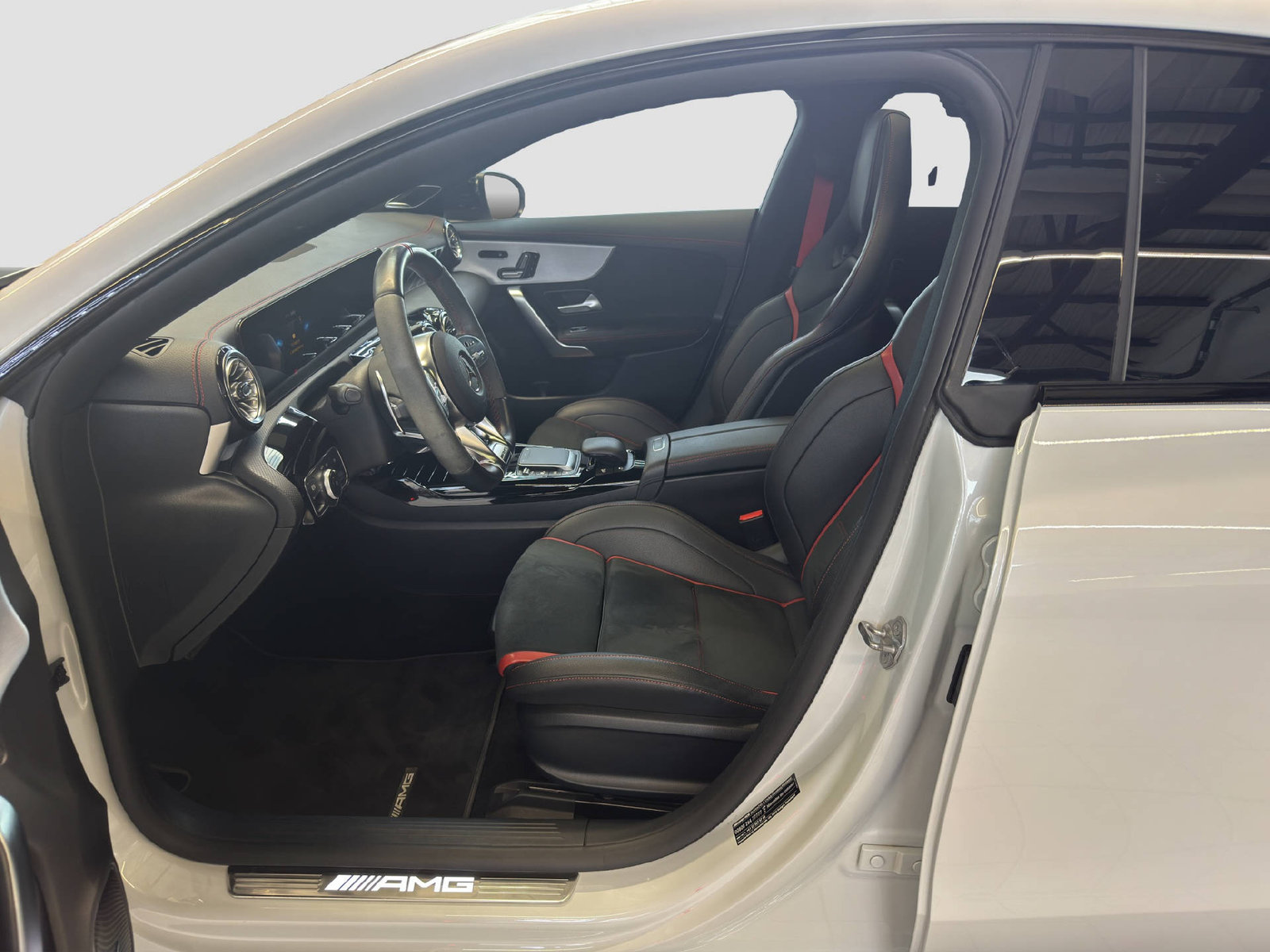 MERCEDES-BENZ CLA 45 S AMG 4MATIC+, Petrol, Second hand / Used, Automatic - 7
