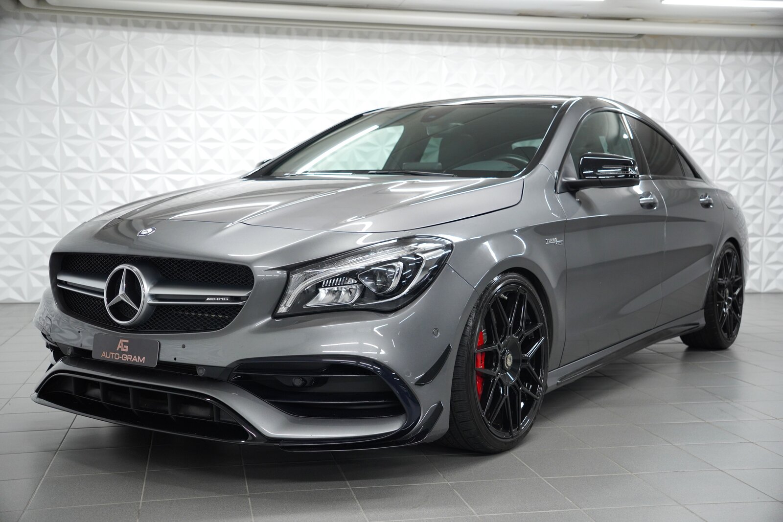 MERCEDES-BENZ CLA 45 AMG 4Matic Speedshift