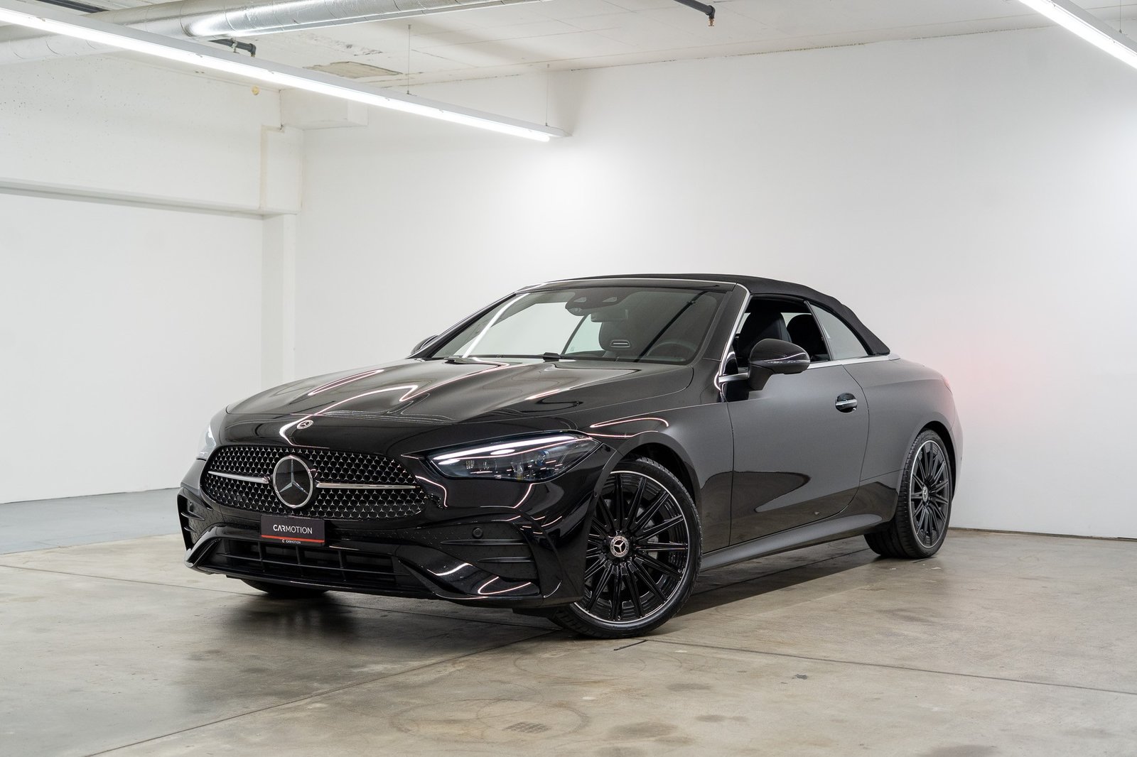 MERCEDES-BENZ CLE 200 AMG Line Cabriolet / Digital Light / A, Petrol, Second hand / Used, Automatic - 2