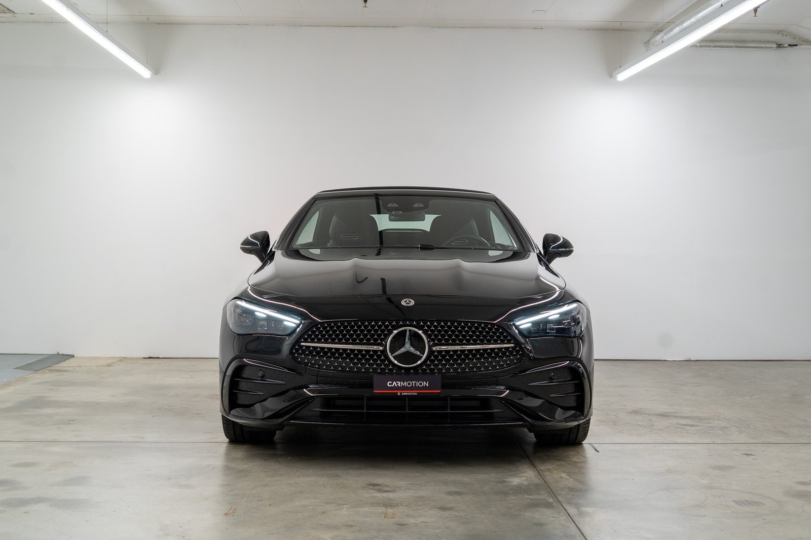MERCEDES-BENZ CLE 200 AMG Line Cabriolet / Digital Light / A, Petrol, Second hand / Used, Automatic - 4