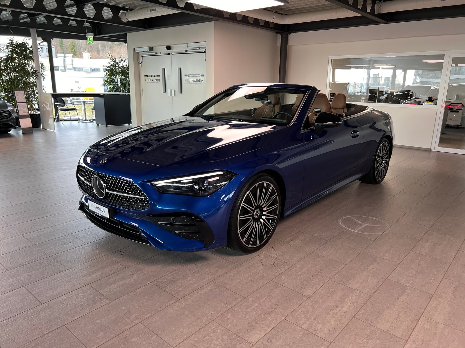 MERCEDES-BENZ CLE 200 Cabrio 4Matic 9G-Tronic, Mild-Hybrid Benzin/Elektro, Occasion / Gebraucht, Automatik - 5