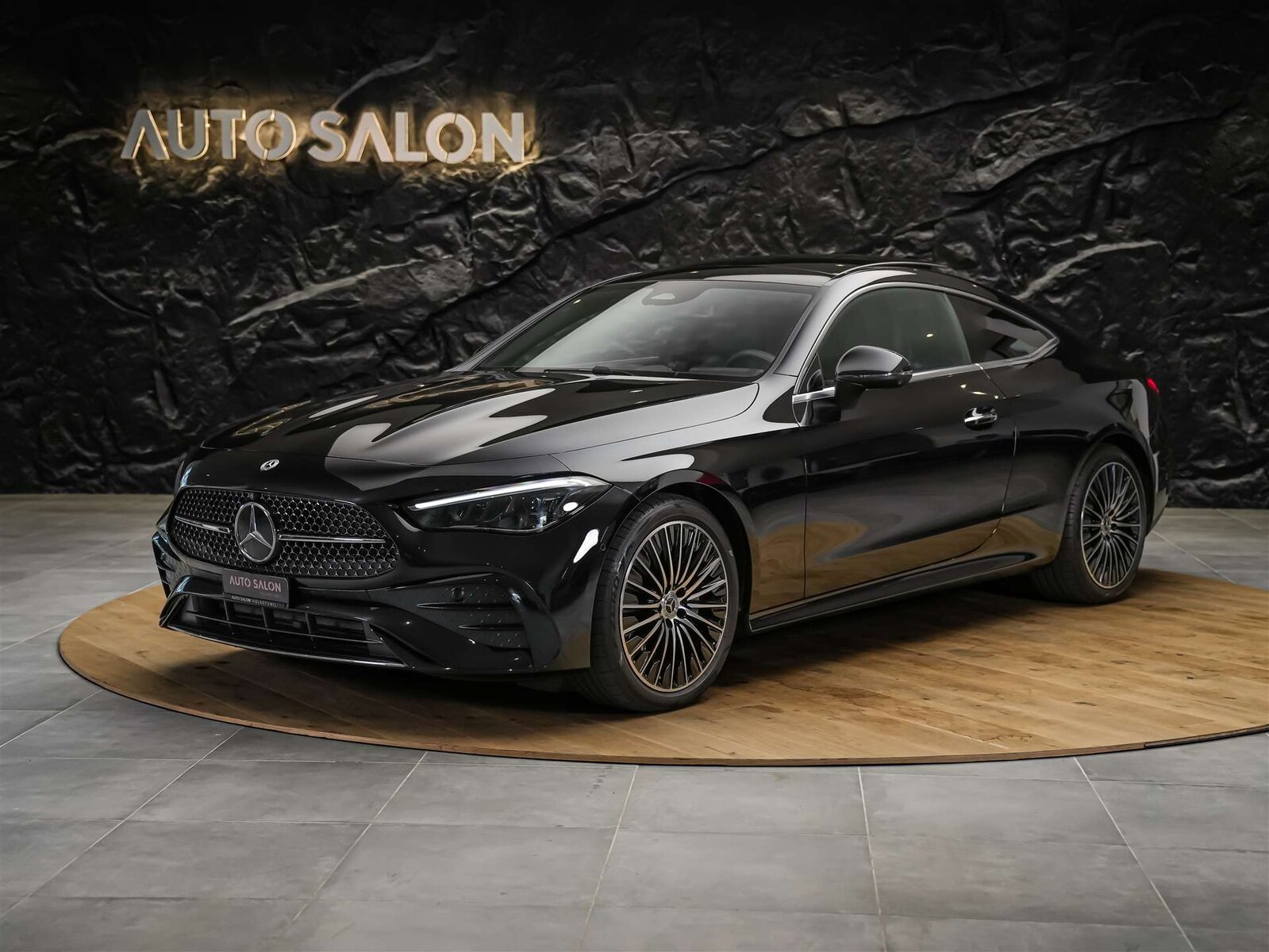 MERCEDES-BENZ CLE 200 AMG Line 4matic Coupé*Panorama*360 Ka