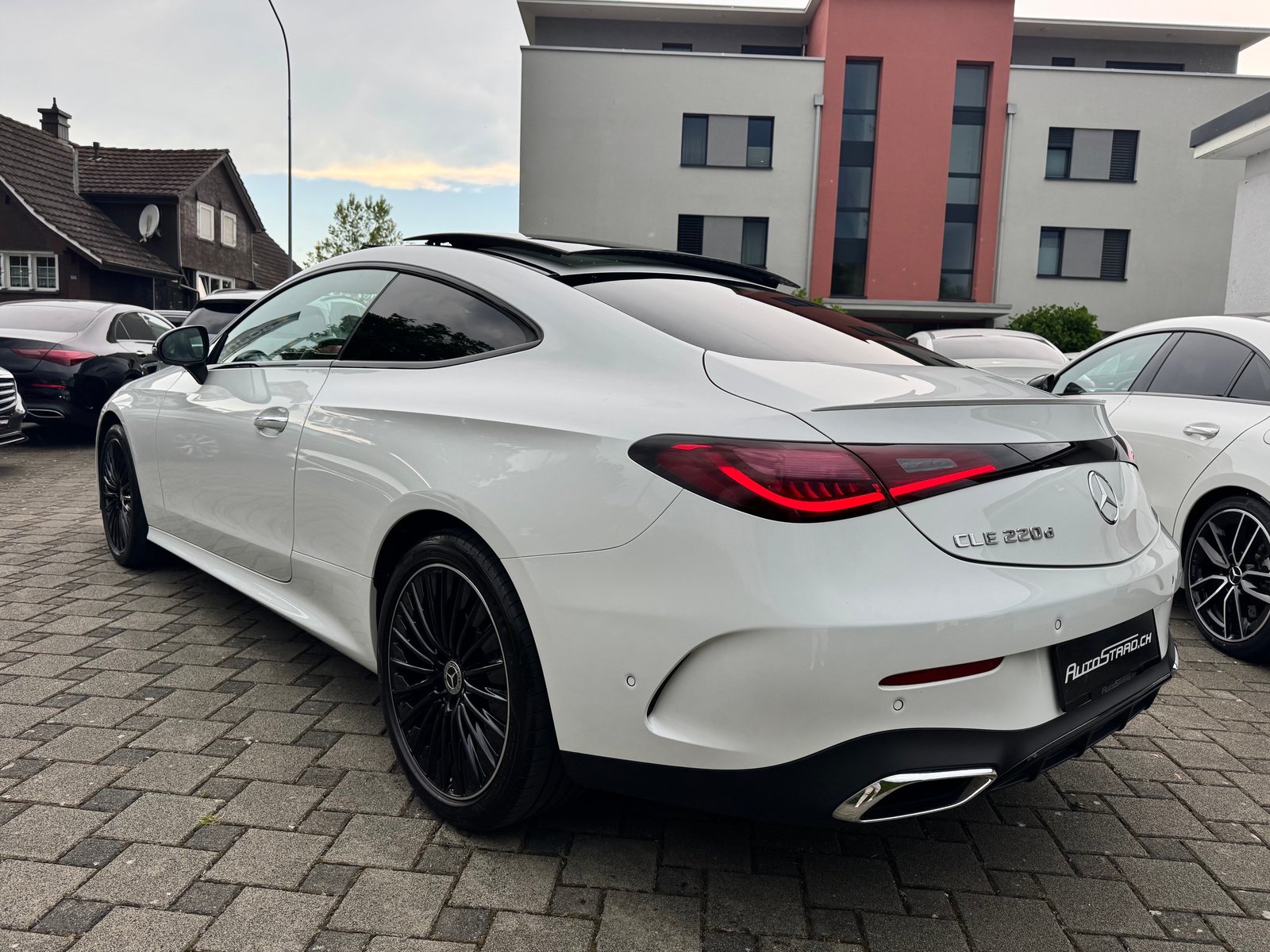 MERCEDES-BENZ CLE 220d Coupé AMG Line 9G-Tronic, Hybride Léger Diesel/Électricité, Occasion / Utilisé, Automatique - 6