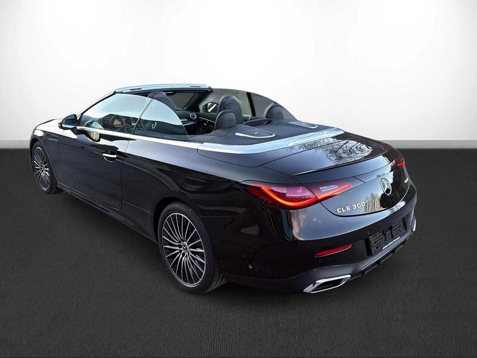 MERCEDES-BENZ CLE 300 AMG Line 4matic Cabriolet, Hybride Leggero Benzina/Elettrica, Auto nuove, Automatico - 4