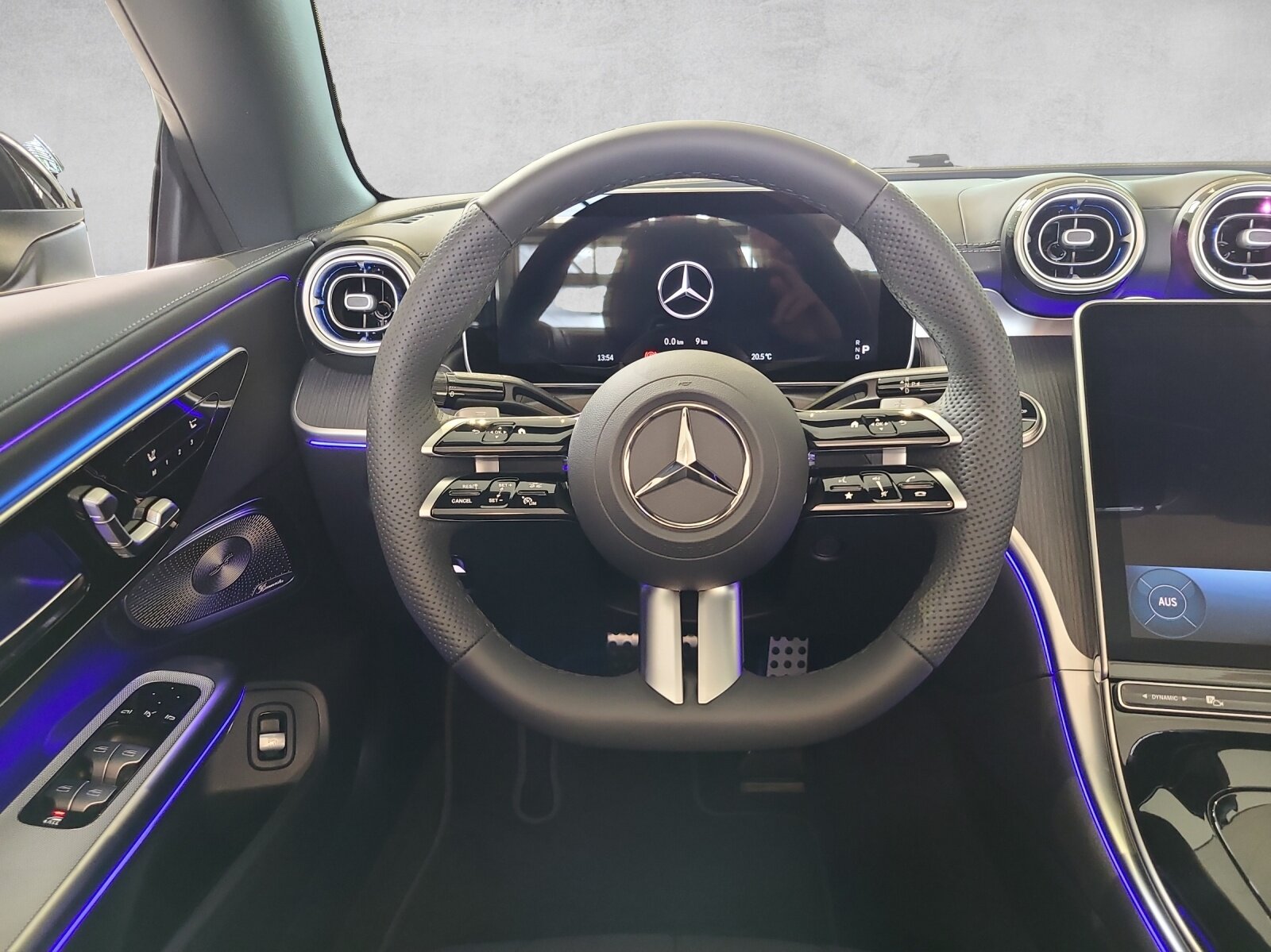 MERCEDES-BENZ CLE 300 AMG Line 4M Cabriolet, Hybride Léger Essence/Électricité, Voiture nouvelle, Automatique - 4