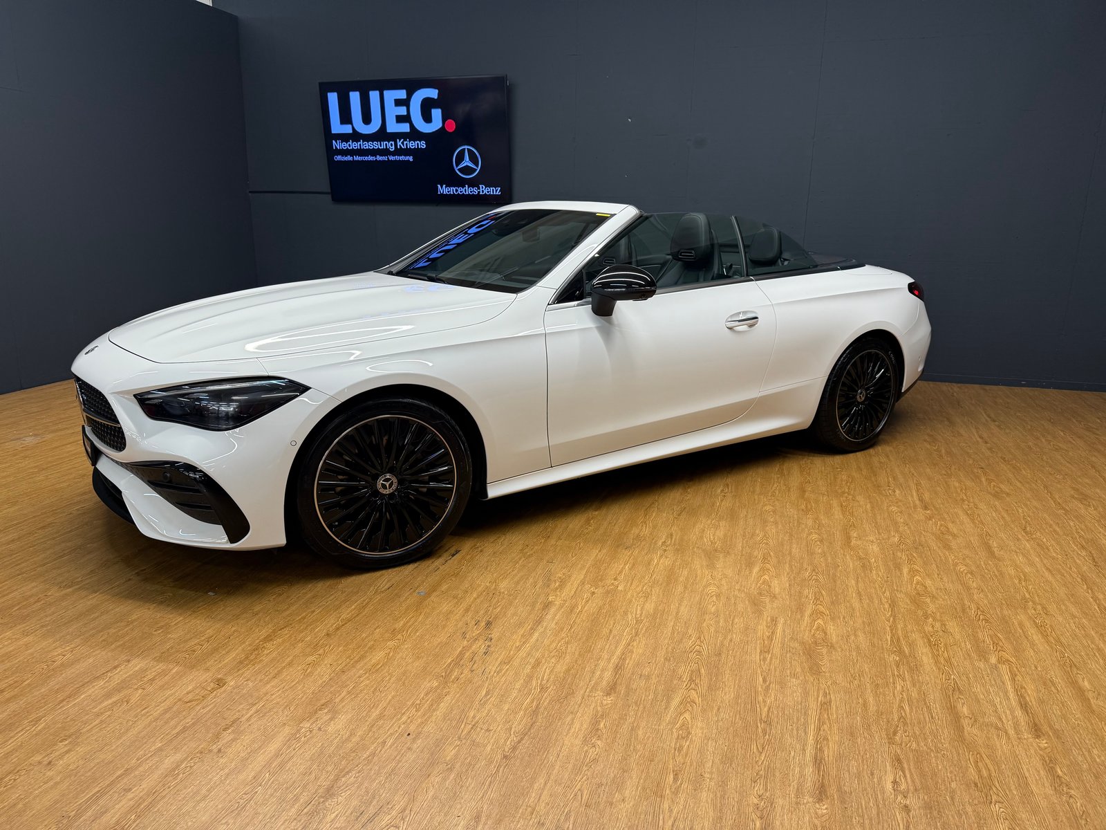 MERCEDES-BENZ CLE 300 4M - Cabrio - AMG / 360 Grad Kamera /, Hybride Leggero Benzina/Elettrica, Occasioni / Usate, Automatico - 3