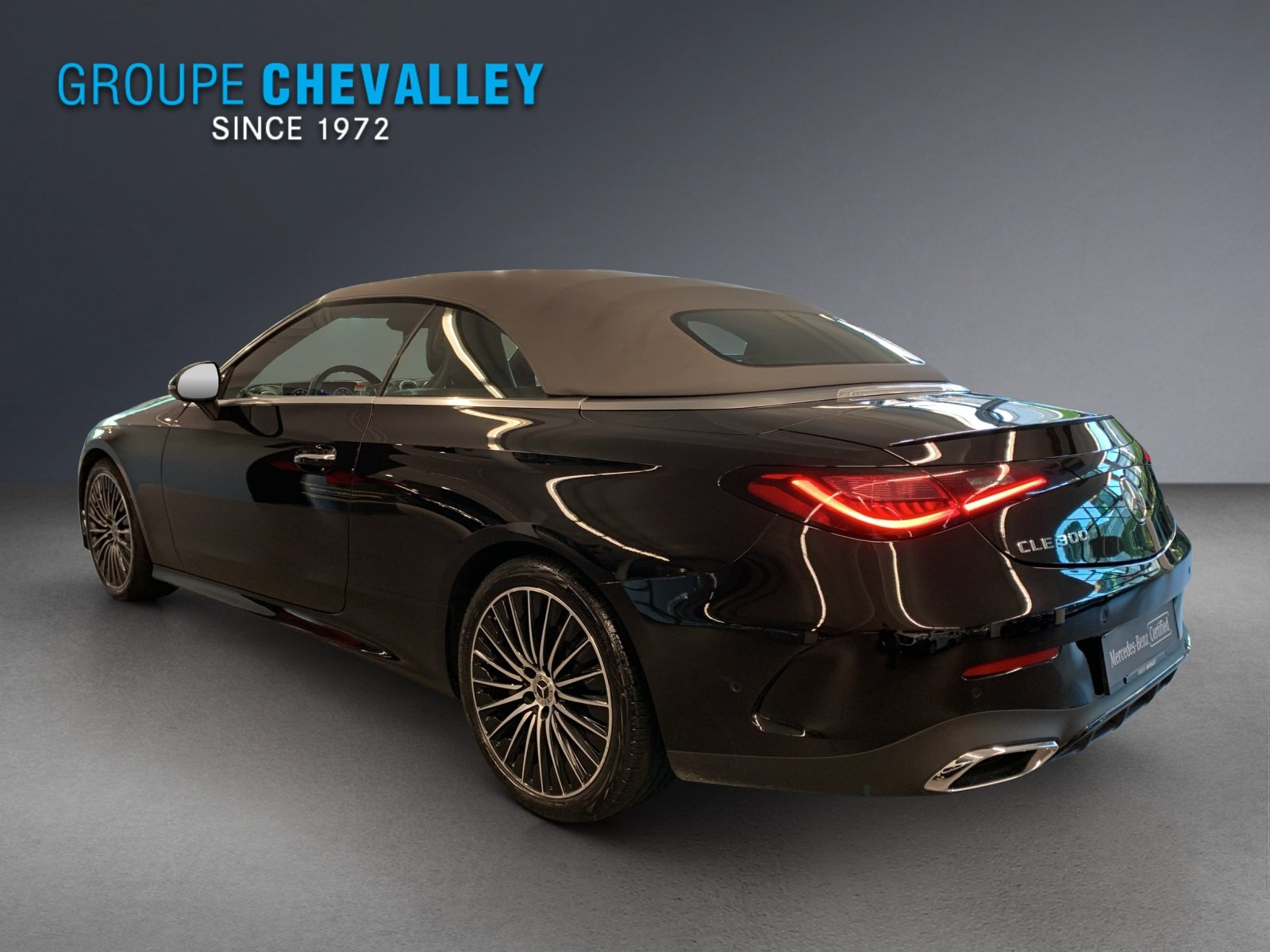 MERCEDES-BENZ CLE 300 Cabrio 4Matic 9G-Tronic, Mild-Hybrid Petrol/Electric, Second hand / Used, Automatic - 3