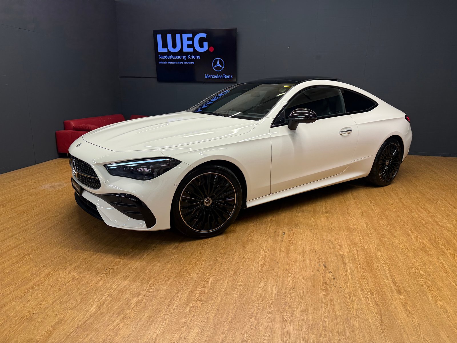 MERCEDES-BENZ CLE 300 4M - Coupé - AMG / DISTRONIC / 360 Gr, Hybride Léger Essence/Électricité, Occasion / Utilisé, Automatique - 2