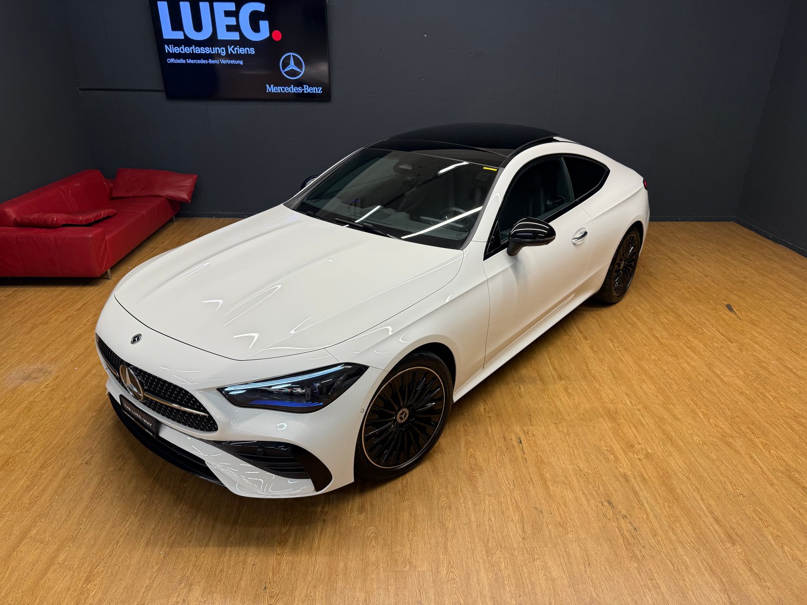 MERCEDES-BENZ CLE 300 4M - Coupé - AMG / DISTRONIC / 360 Gr, Hybride Léger Essence/Électricité, Occasion / Utilisé, Automatique - 5