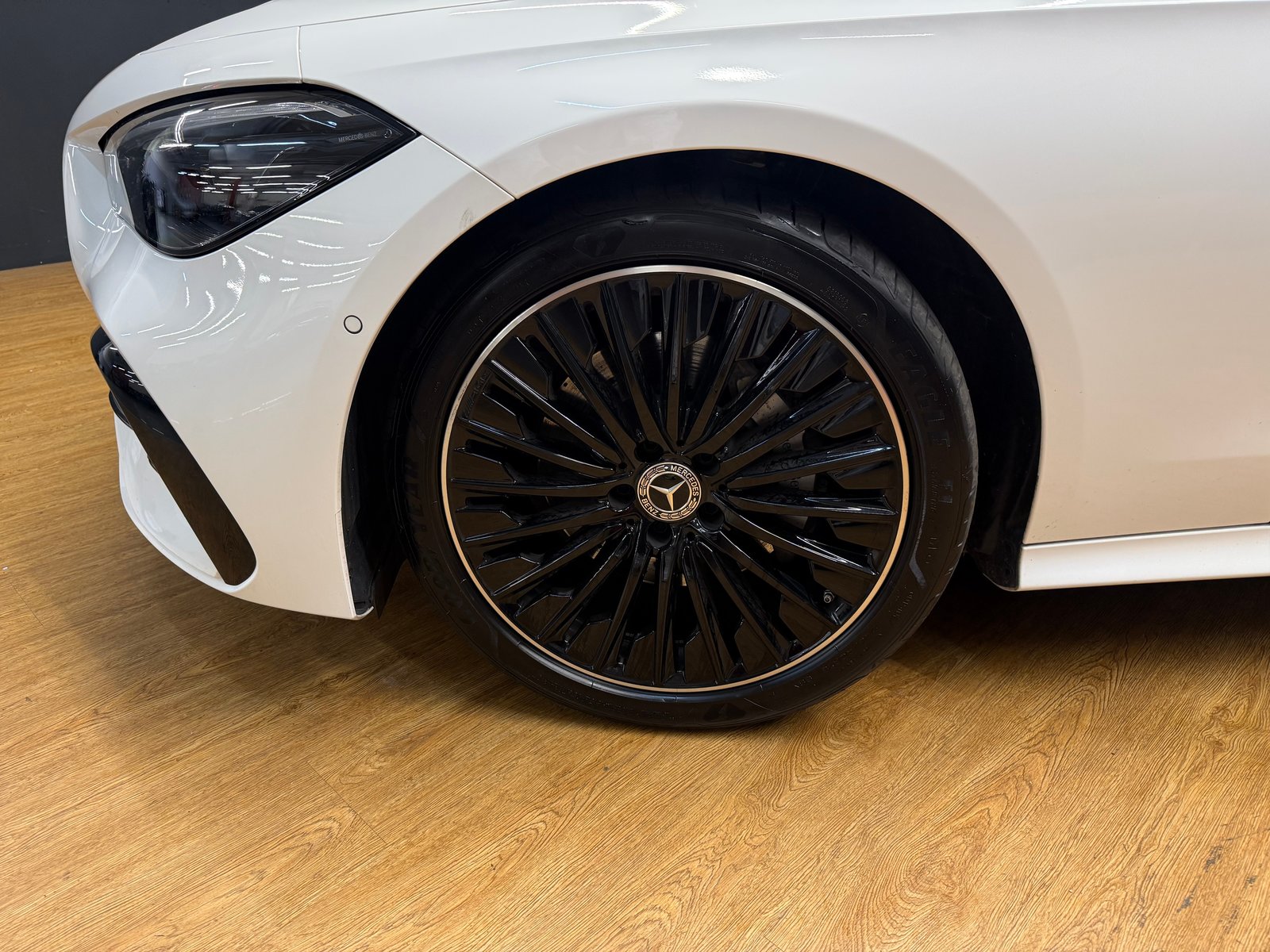 MERCEDES-BENZ CLE 300 4M - Coupé - AMG / DISTRONIC / 360 Gr, Hybride Léger Essence/Électricité, Occasion / Utilisé, Automatique - 7