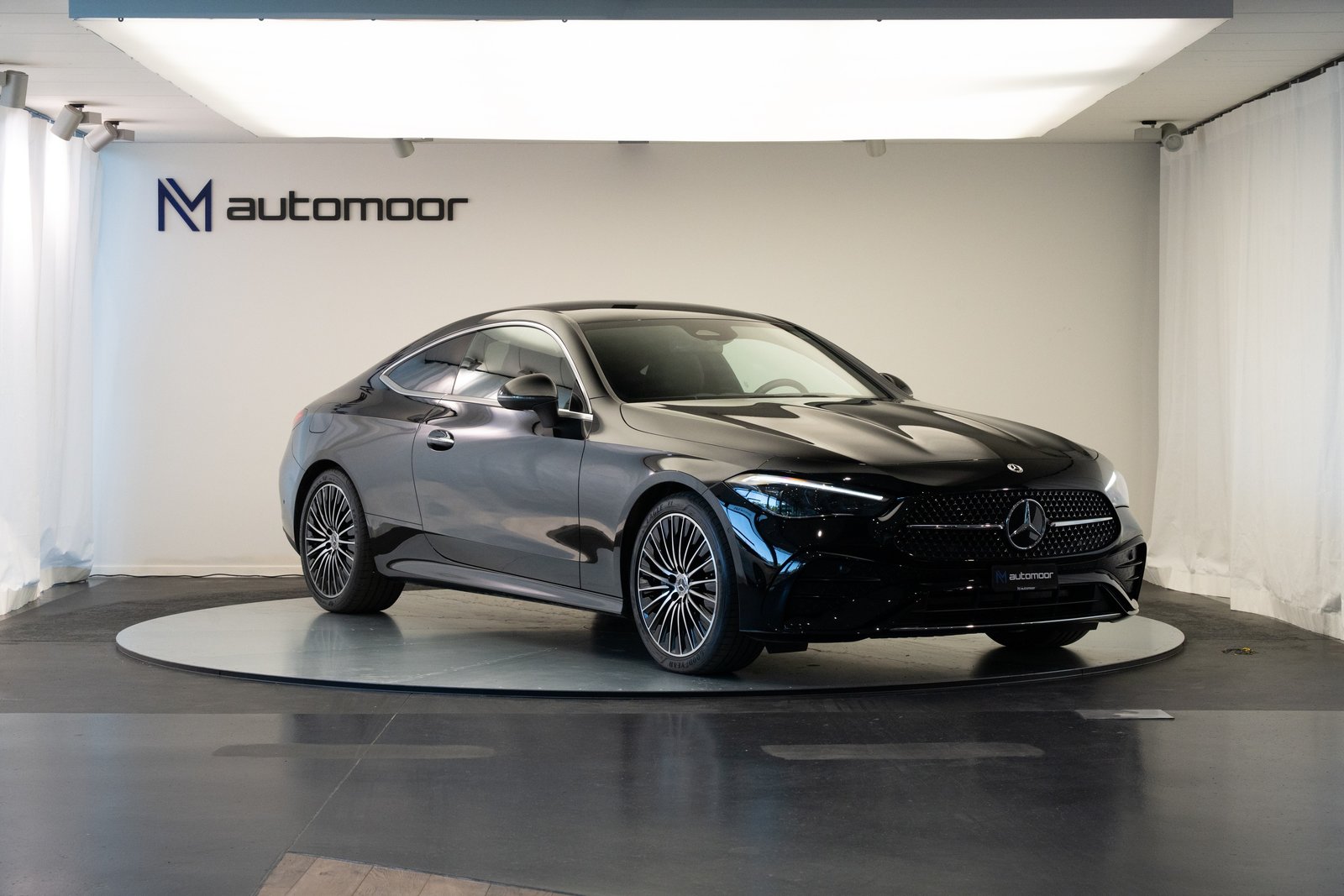 MERCEDES-BENZ CLE 300 Coupé 4Matic 9G-Tronic, Mild-Hybrid Benzin/Elektro, Occasion / Gebraucht, Automatik - 3