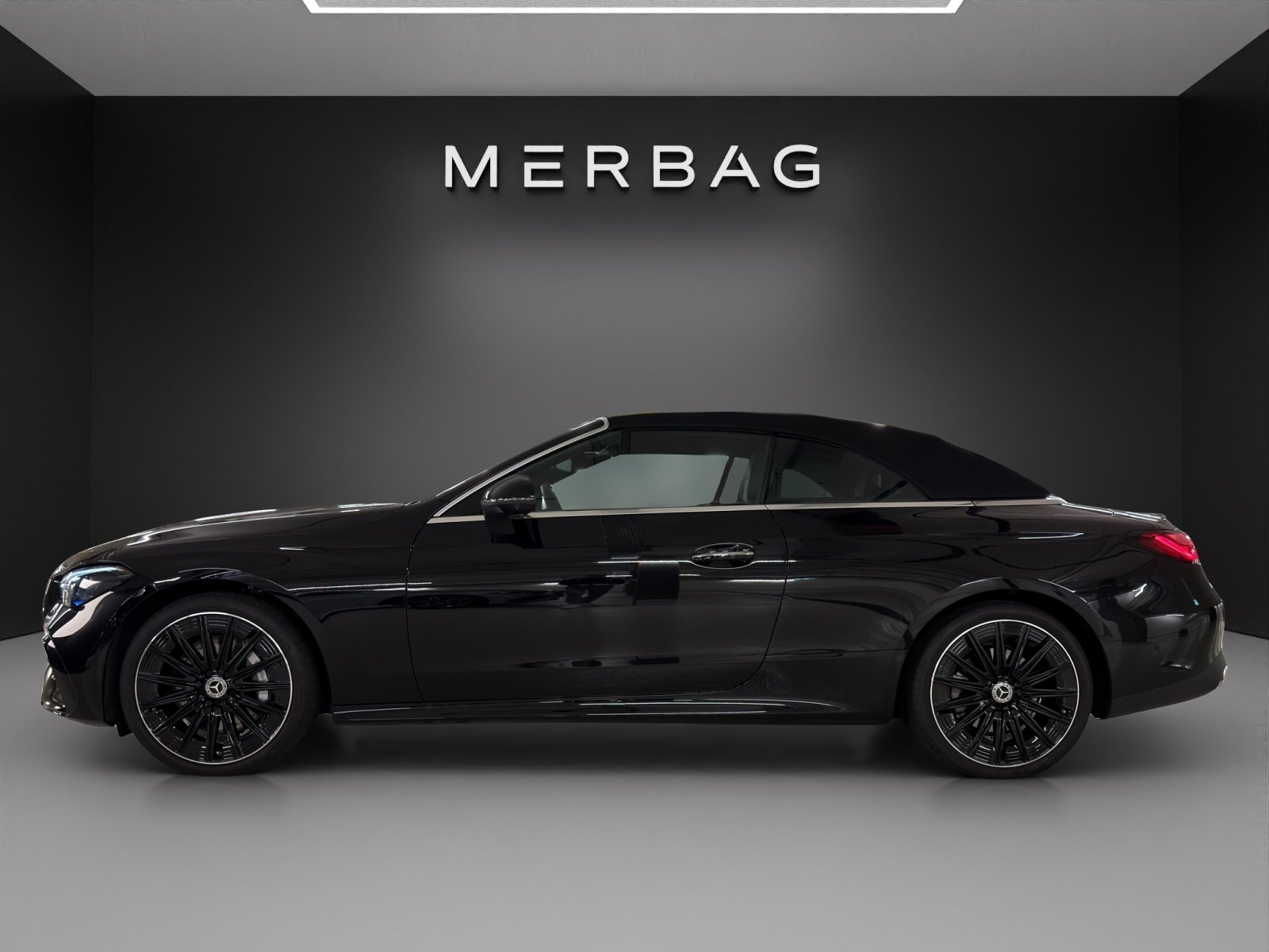 MERCEDES-BENZ CLE 450 Cabrio 4Matic 9G-Tronic, Mild-Hybrid Benzin/Elektro, Occasion / Gebraucht, Automatik - 2