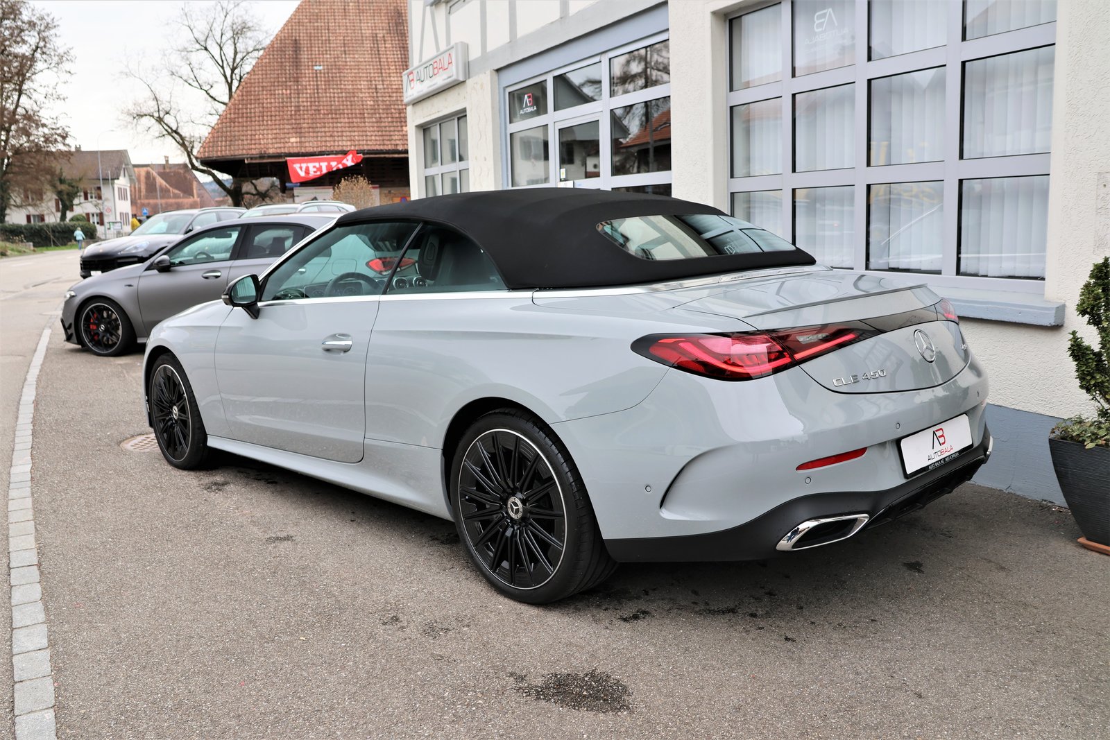 MERCEDES-BENZ CLE 450 Cabrio 4Matic 9G-Tronic AMG-Line (CH), Mild-Hybrid Petrol/Electric, Second hand / Used, Automatic - 7